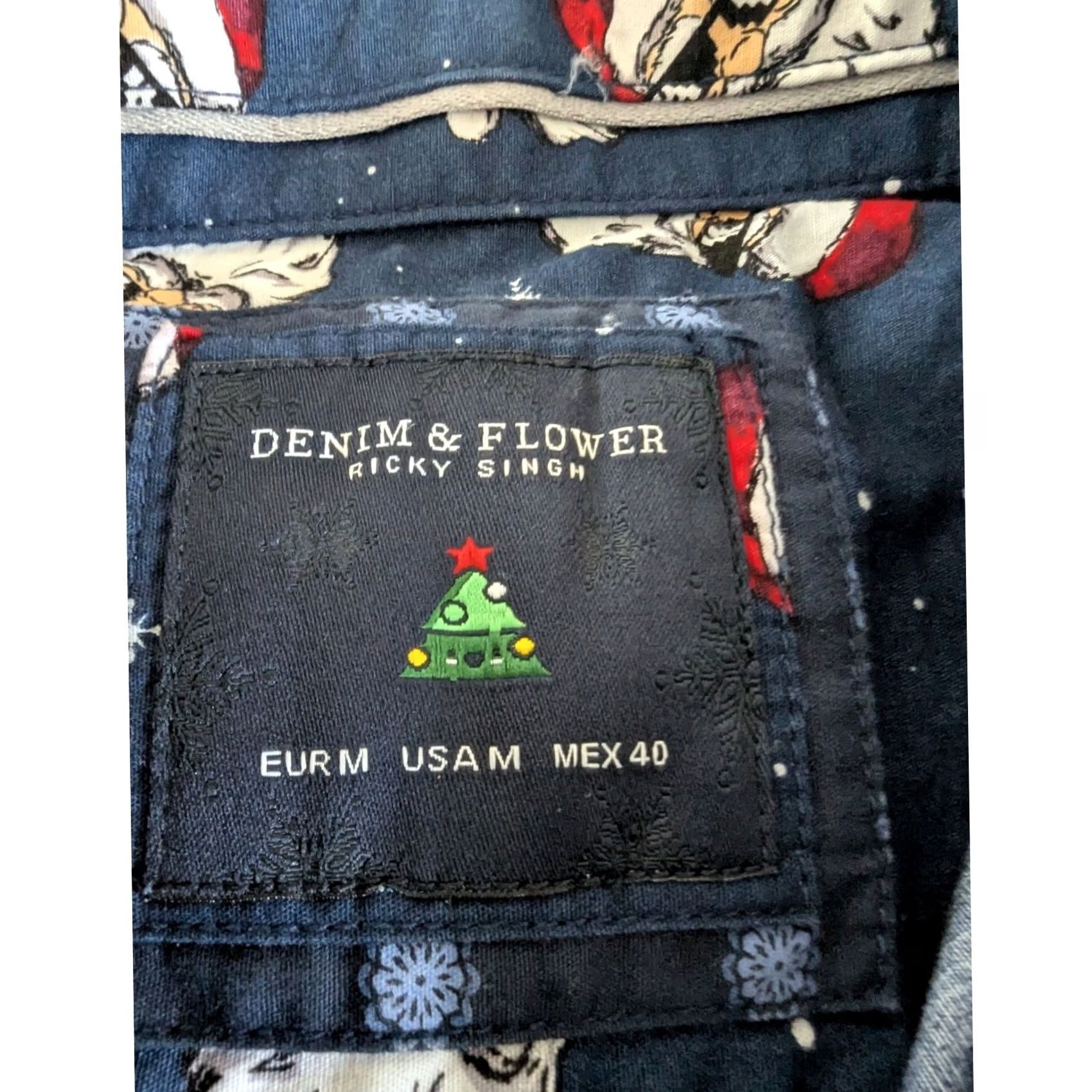 Denime VINTAGE Denim & Flower Navy Santa Claus Print Short Sleeve Button Up Shirt Mens Sz M Size US M / EU 48-50 / 2 - 4 Thumbnail