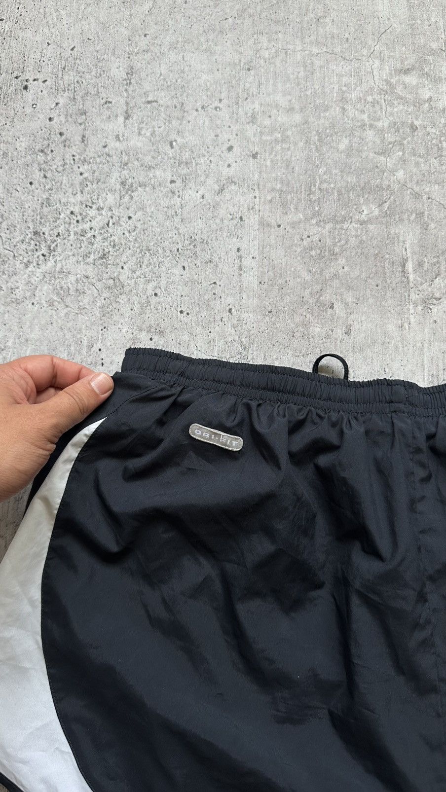 Nike × Vintage 90s Nike Dri Fit Vintage Nylon Running Shorts Size US 36 / EU 52 - 11 Thumbnail