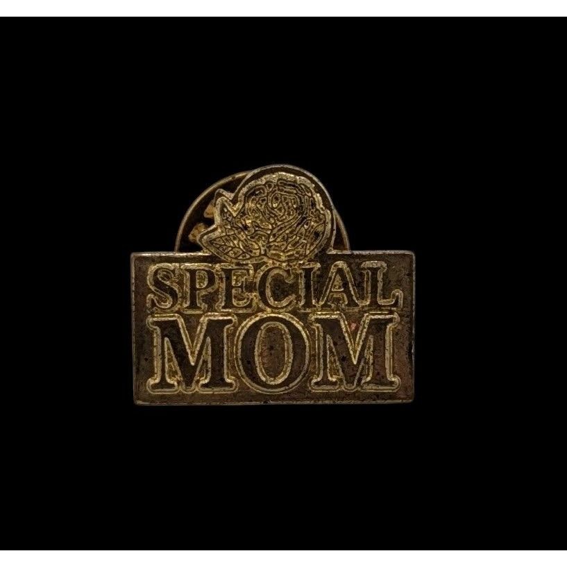 Other Vintage Special Mom Floral Gold Tone Mother's Day Lapel Pin Size ONE SIZE - 1 Thumbnail