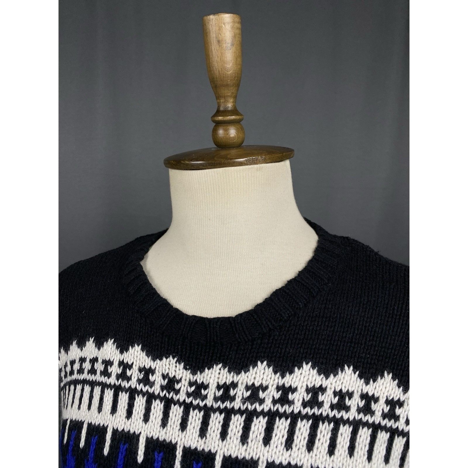 Polo Ralph Lauren Polo Ralph Lauren VTG Heavy Knitted Men's Black Crewneck Swe Size US XL / EU 56 / 4 - 5 Thumbnail