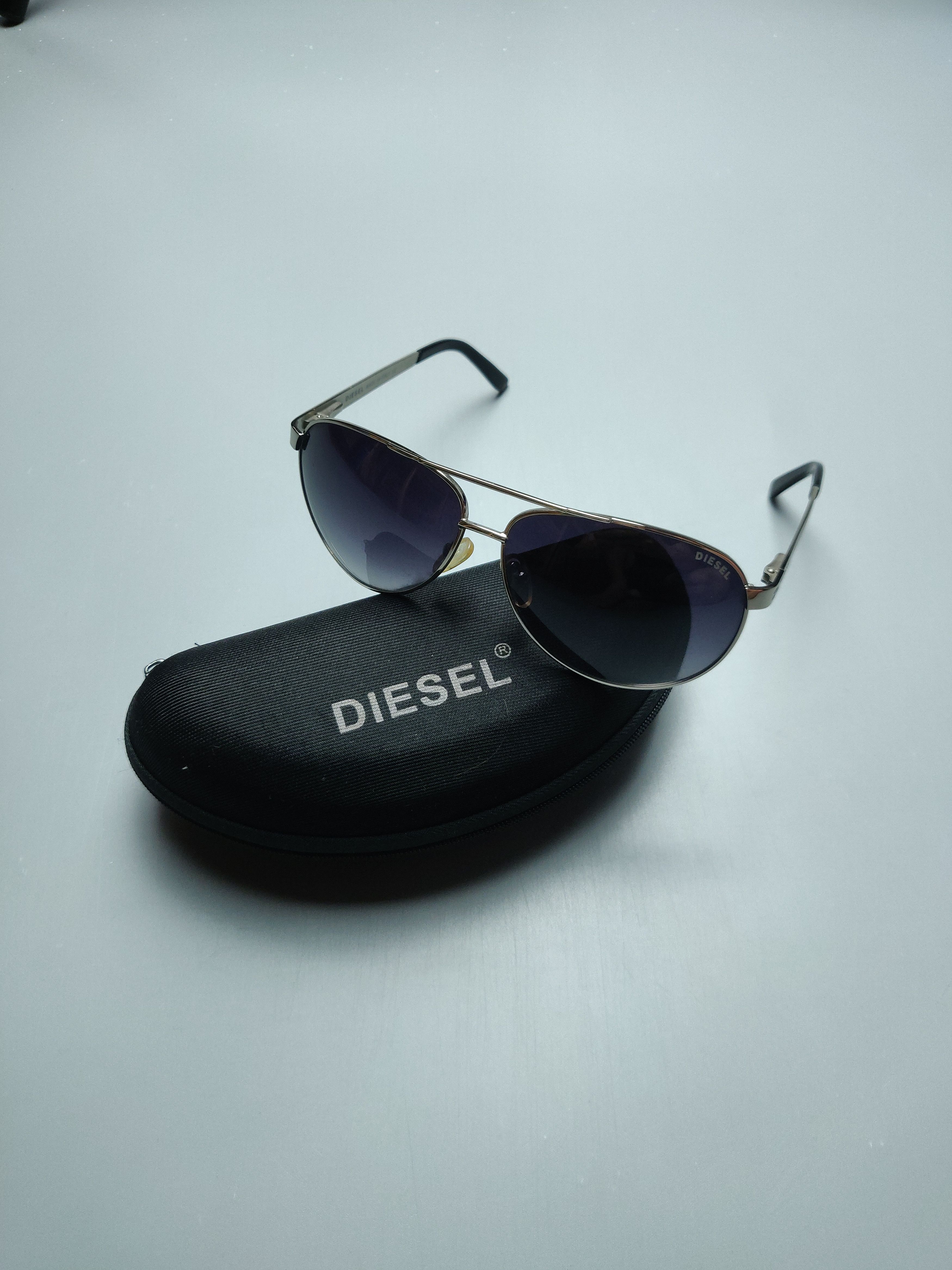 Diesel Diesel Vintage Sunglasses Size ONE SIZE - 2 Thumbnail