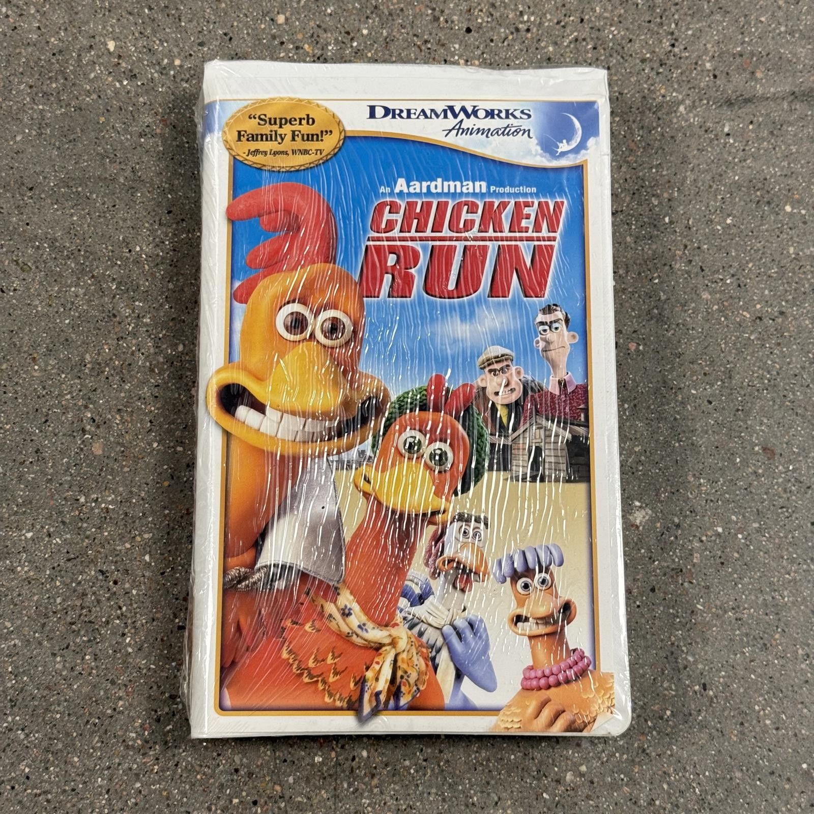 Designer SEALED DS Chicken Run VHS 1996 DreamWorks Watermarks Size ONE SIZE - 1 Thumbnail