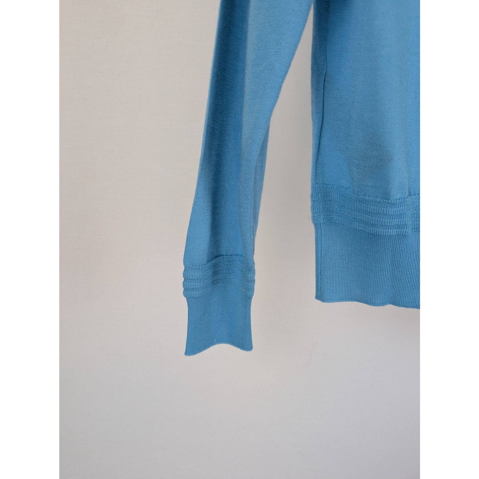 Tom Ford o1rshd1 V-Neck Knitwear Sweatshirt Sweater in Sky Blue Size US S / EU 44-46 / 1 - 14 Thumbnail