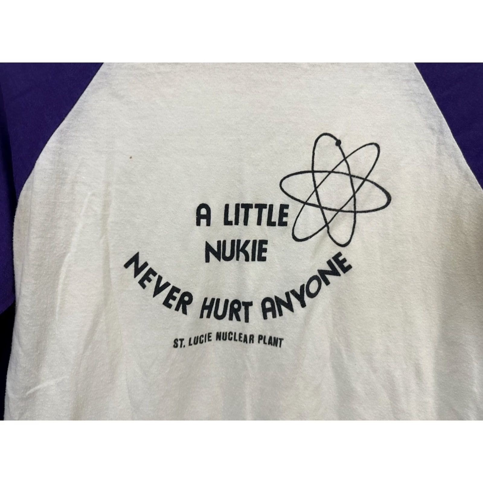 Atomic VTG 80s A Little Nuke Never Hurt Anyone Atomic Bomb Military Baseball T-Shirt L Shirt Mens White Size US L / EU 52-54 / 3 - 5 Thumbnail