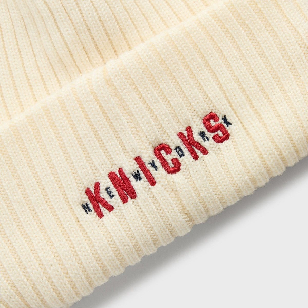 Kith × New Era Kith & New Era for the New York Knicks Knit Beanie Sandrift Size ONE SIZE - 5 Thumbnail