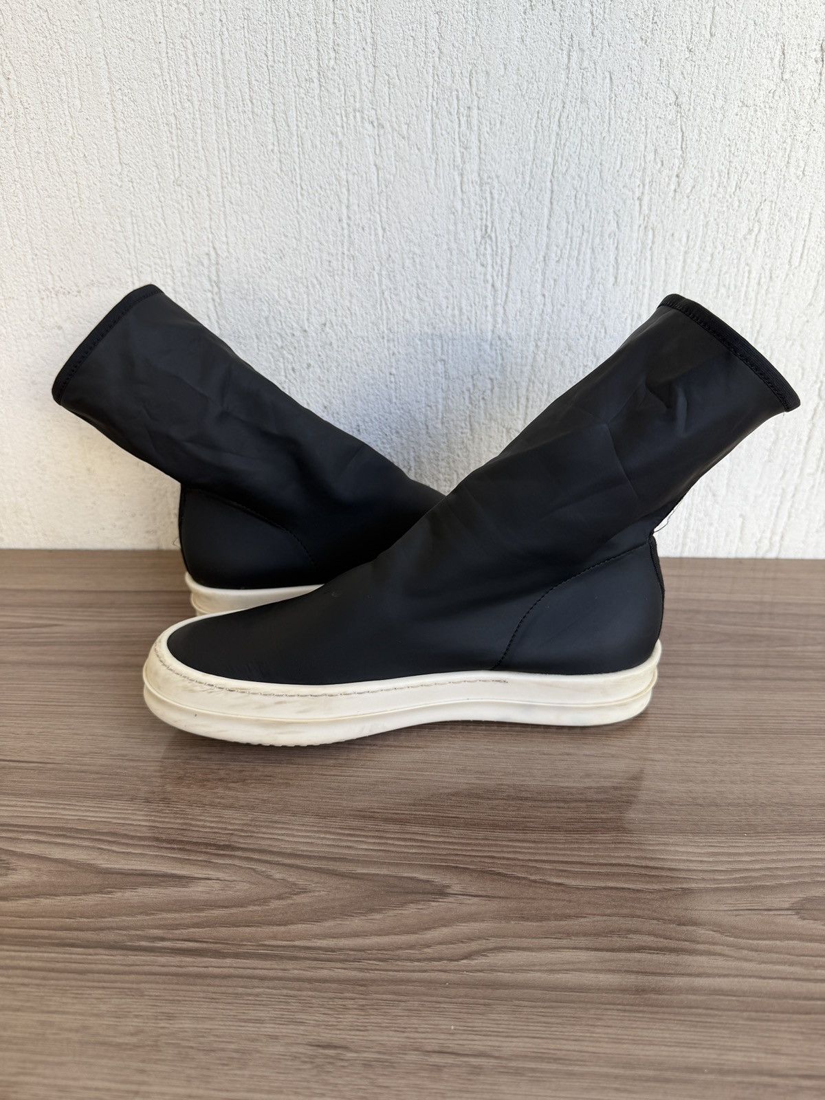 Rick Owens Drkshdw ❤️Neoprene suba socks Ramones Size US 8 / IT 38 - 10 Thumbnail