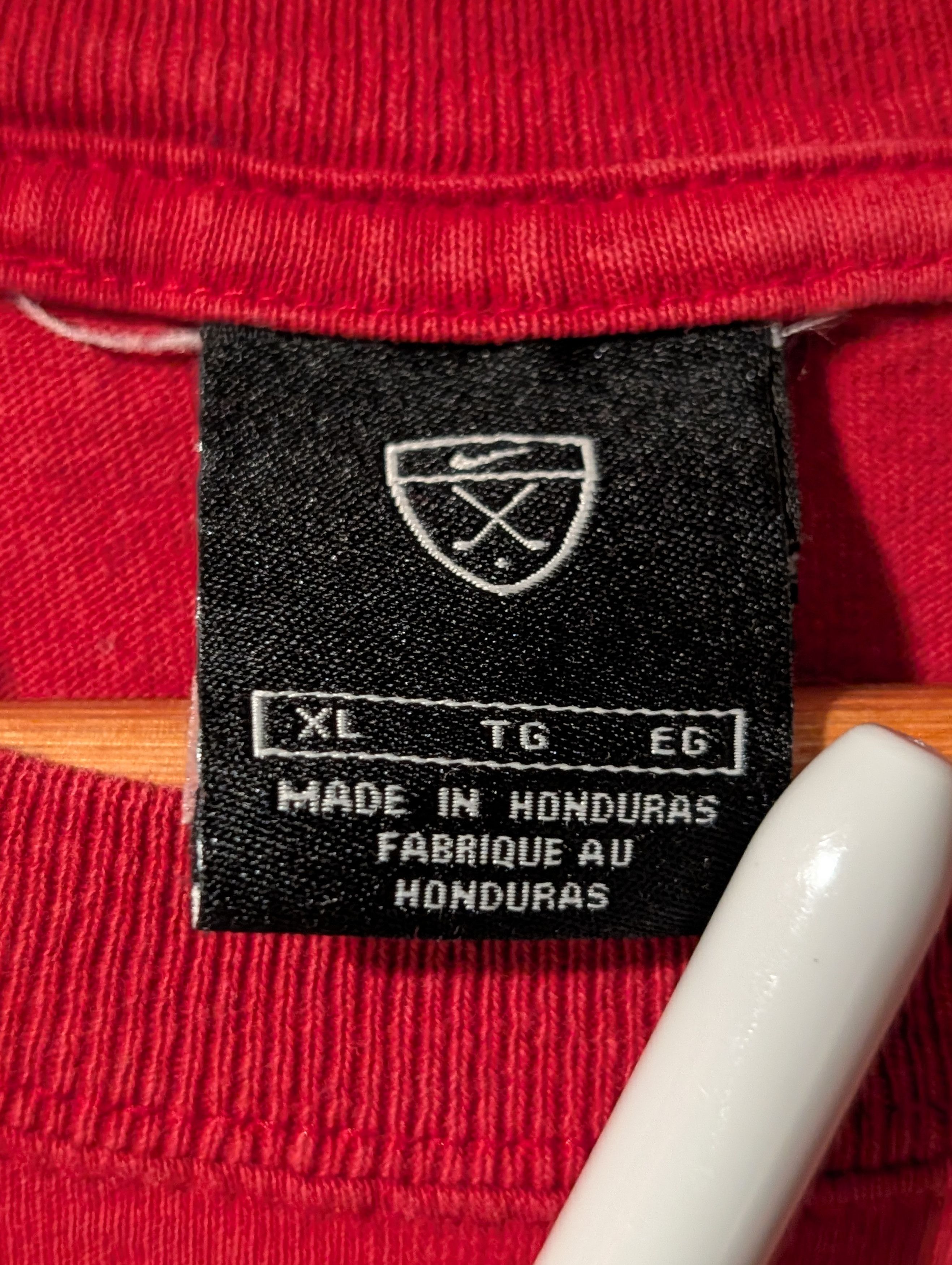 Nike Vintage Y2K Nike Golf Spell Out Logo Red X-Large T-Shirt Size US XL / EU 56 / 4 - 3 Thumbnail