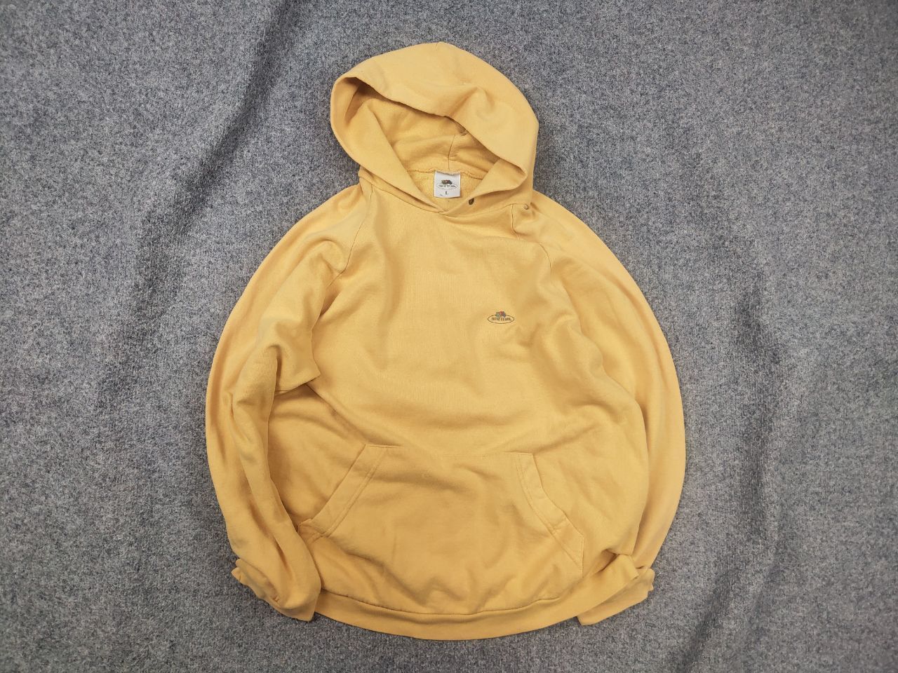 Fruit Of The Loom Vintage 90's fruit of the loom USA Logo Yellow Blank Hoodie Size US L / EU 52-54 / 3 - 1 Thumbnail