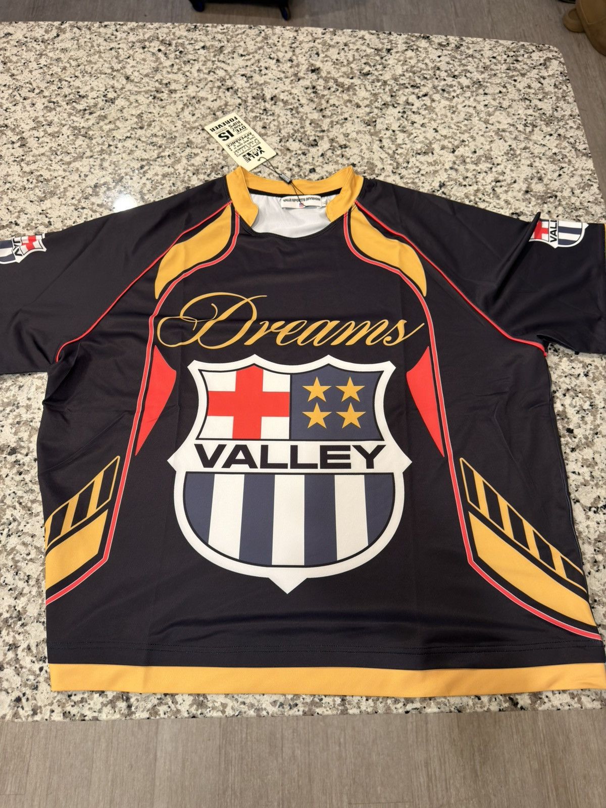 Vale Vale Forever Dreams Futball Jersey 'Home Kit' Size US XL / EU 56 / 4 - 1 Thumbnail