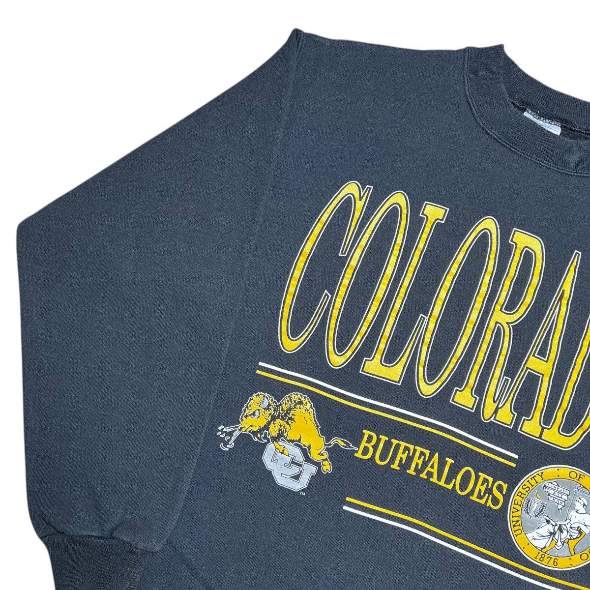 NCAA 1980s NCAA Colorado Buffaloes Spell Out Mascot Sweatshirt Size US L / EU 52-54 / 3 - 14 Thumbnail