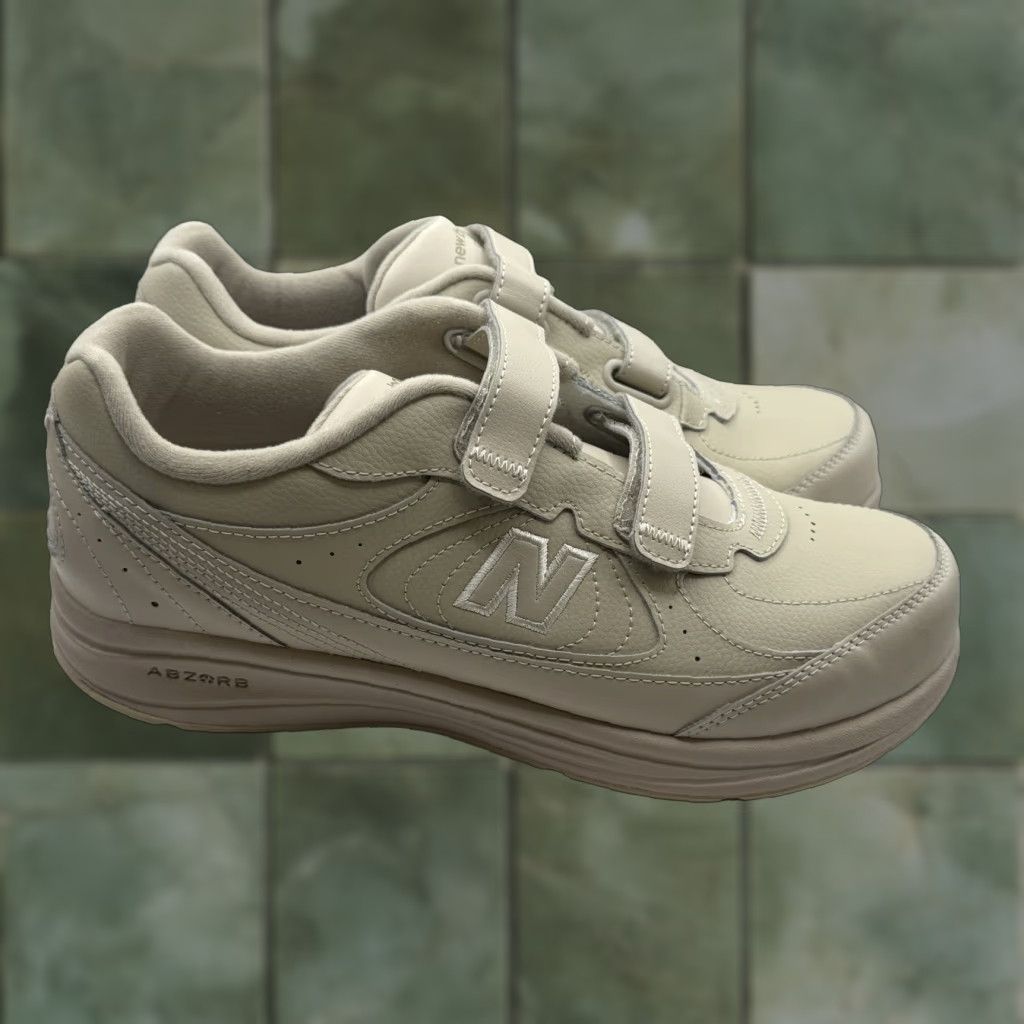 New Balance New Balance Sneaker Adult Men 9.5 Women 11 Tan Walking Stability Leather 4E Extra Wide Mens Womens Size US 9.5 / IT 39.5 - 1 Thumbnail