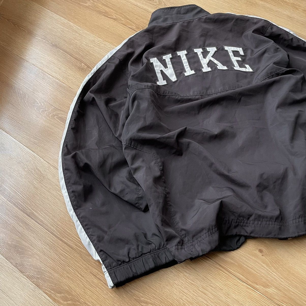 Nike Vintage Nike Sportswear Windbreaker Spellout Track Jacket Size US L / EU 52-54 / 3 - 2 Thumbnail