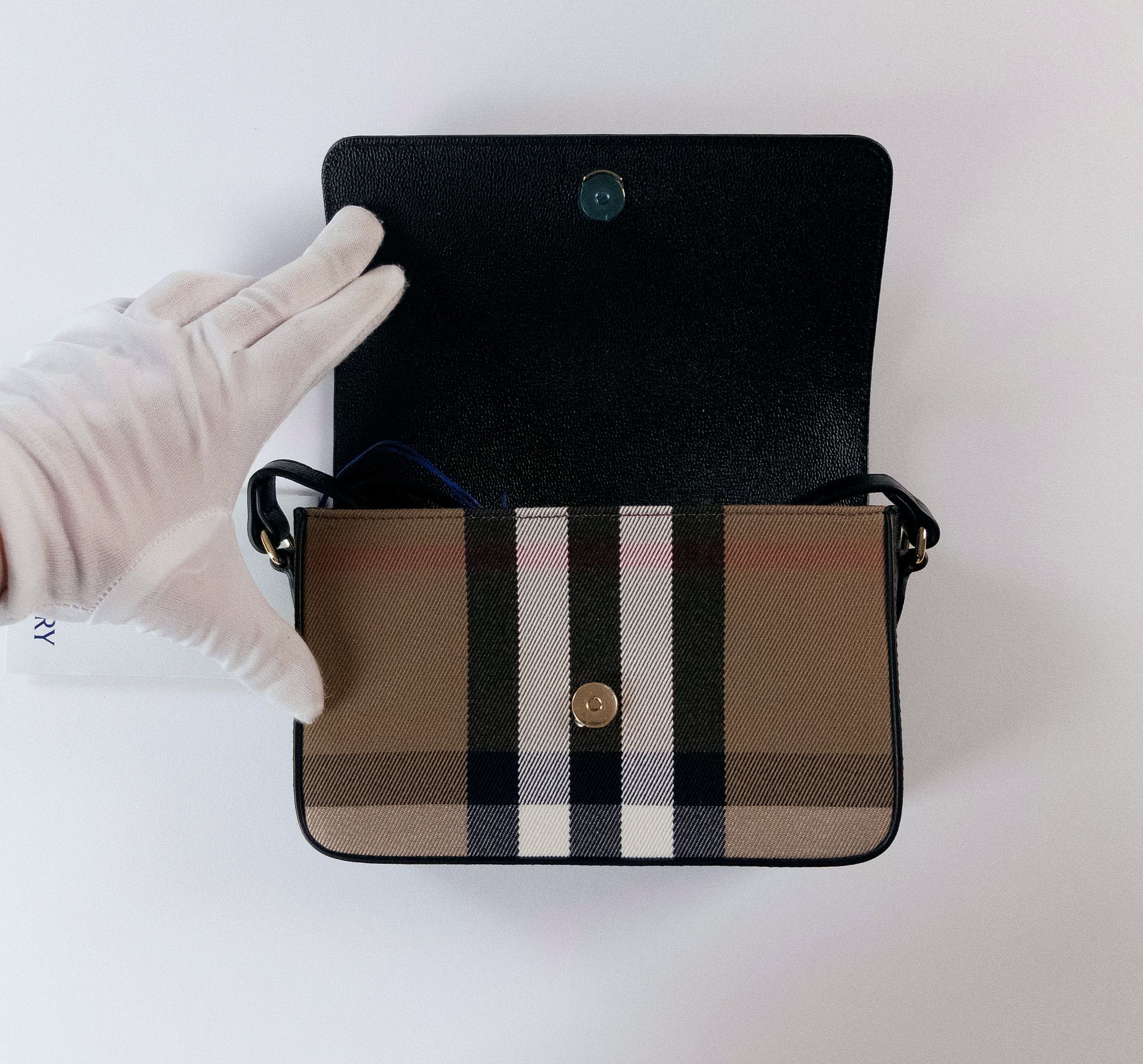 Burberry BURBERRY Hampshire black check leather crossbody bag Size ONE SIZE - 9 Thumbnail