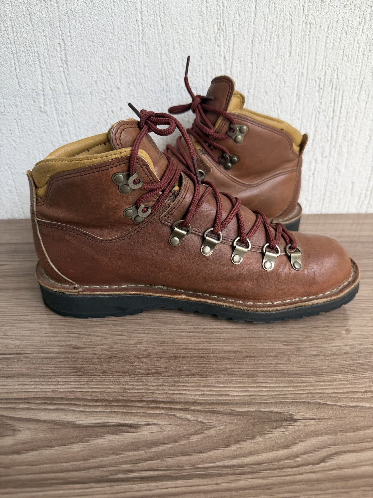 Danner Mountain pass hiking boots Size US 8.5 / EU 41-42 - 12 Thumbnail