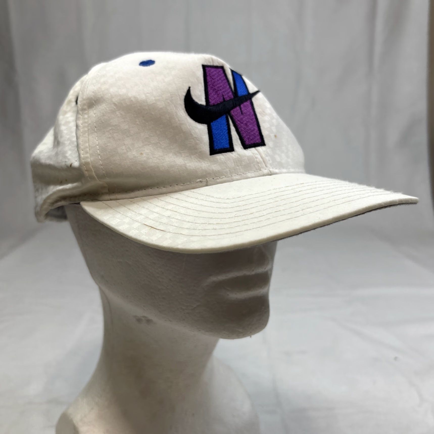 Nike VINTAGE RARE Checkered NIKE White Snapback Hat Swoosh Back Strap 90s Men One Size Size ONE SIZE - 2 Thumbnail