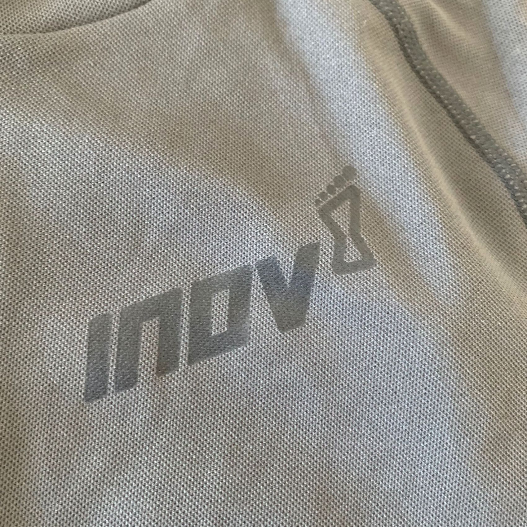 Vintage Inov8 Base Elite Phantom Short Sleeve Athletic Running Shirt Women M Gray Size M / US 6-8 / IT 42-44 - 3 Thumbnail