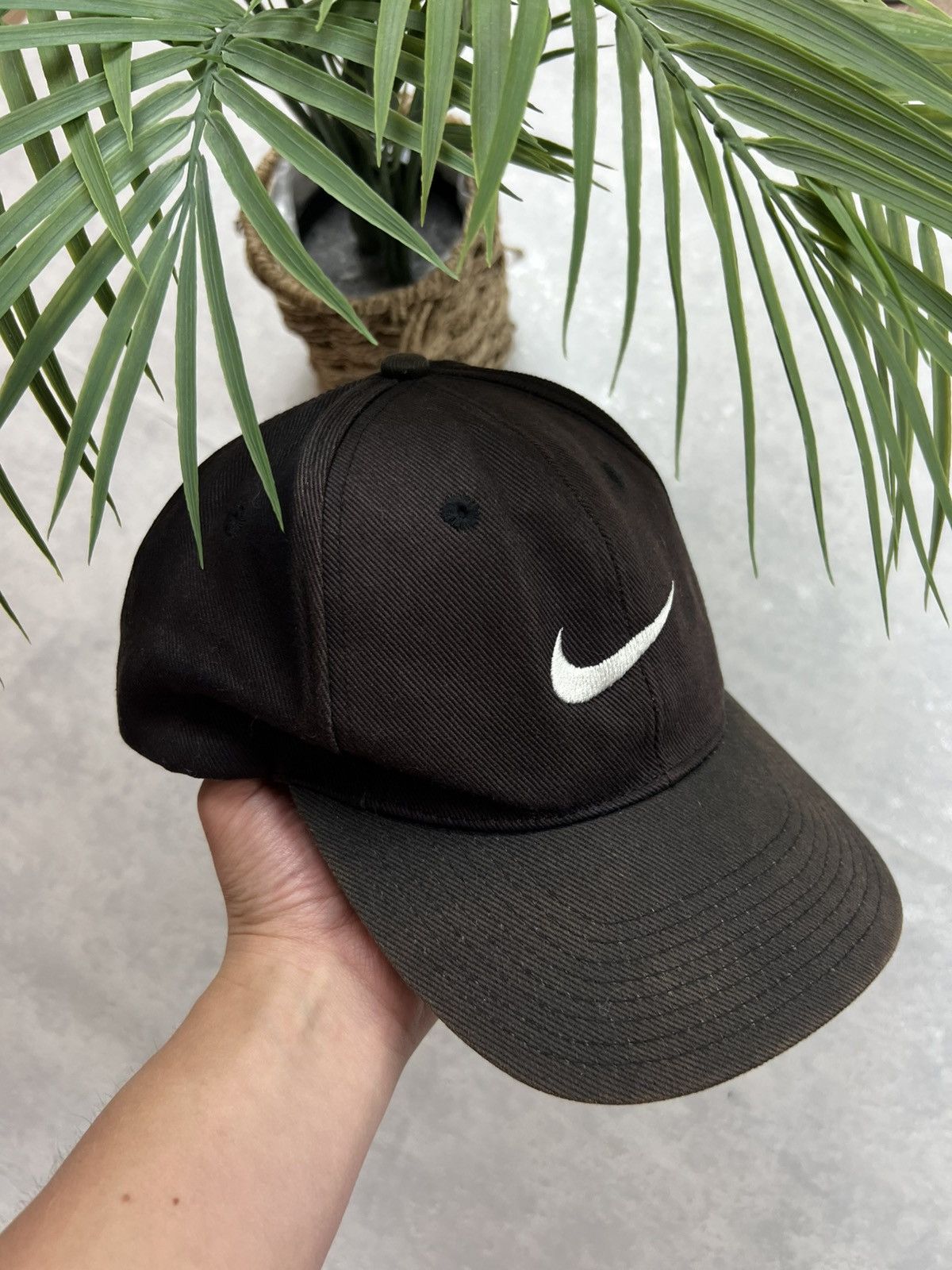 Nike 90s Nike Central Swoosh Faded Vintage Y2K Retro Cap Hat Size ONE SIZE - 2 Thumbnail