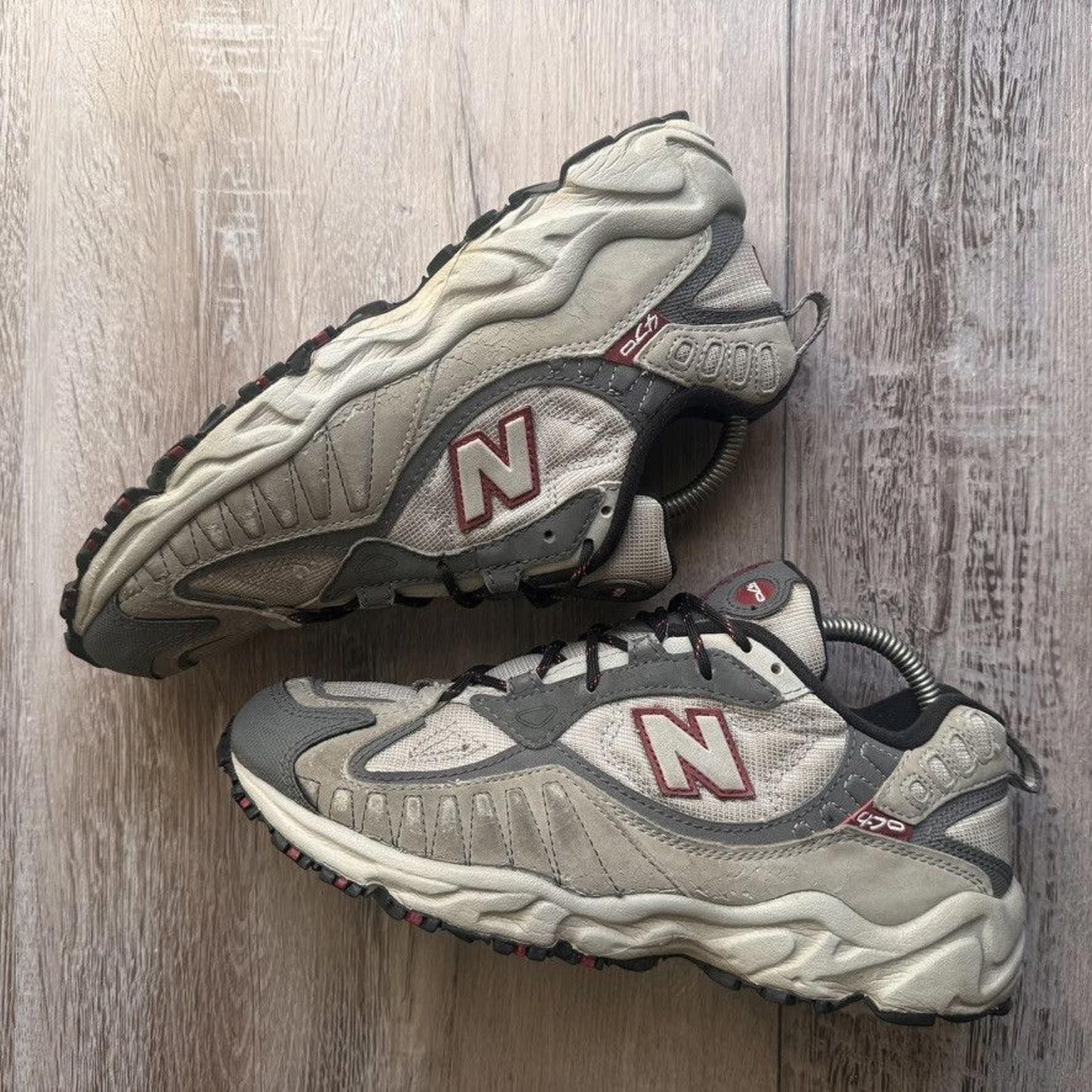 NEW BALANCE • VNTG 470 \