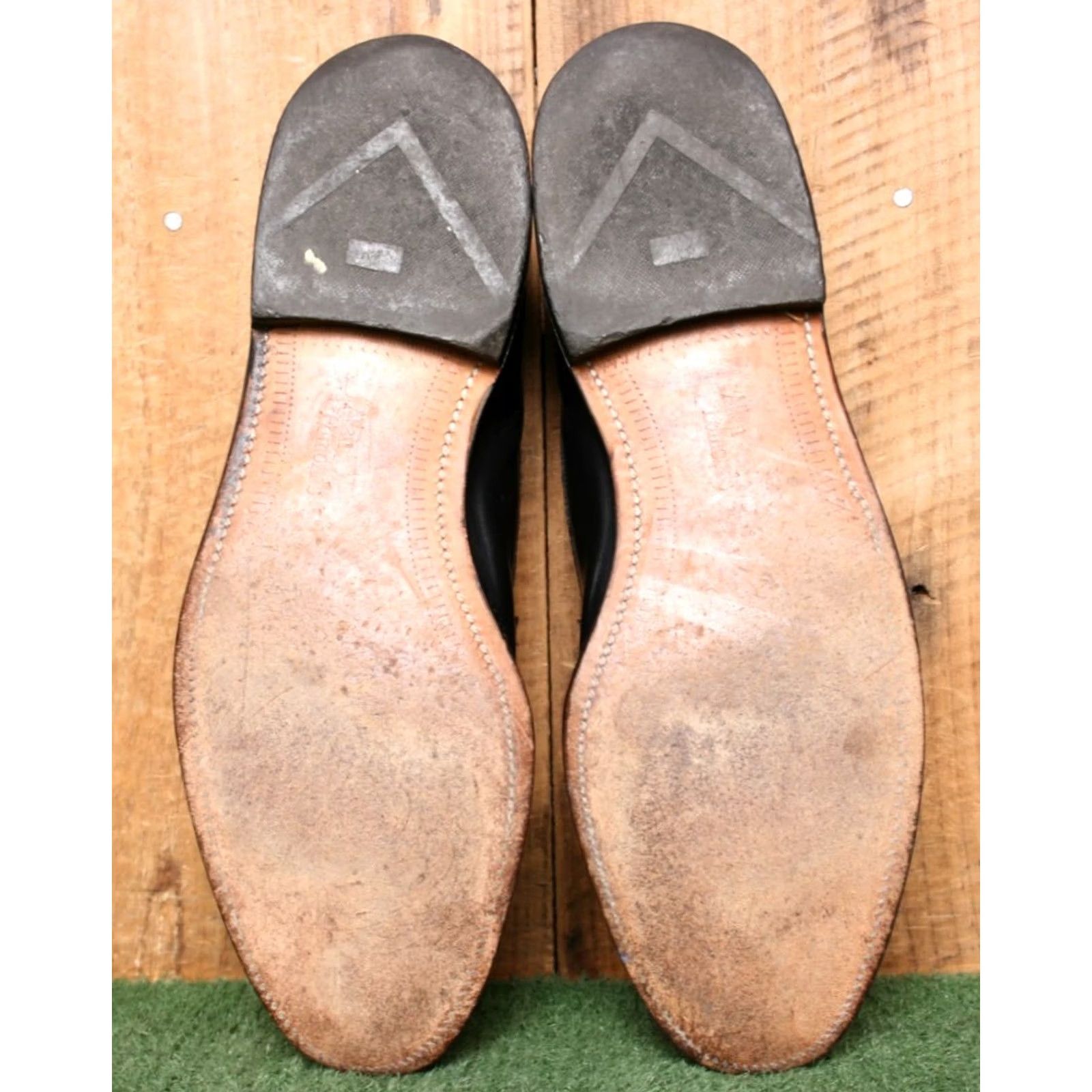 Allen Edmonds ALLEN EDMONDS Bridgeton Black Leather Brogue Kiltie Tassel Loafers Sz. 11B Mens Shoes Dress Slip On US 11 Black Brogue Leather Shoes Mens Size US 11 / EU 44 - 5 Thumbnail