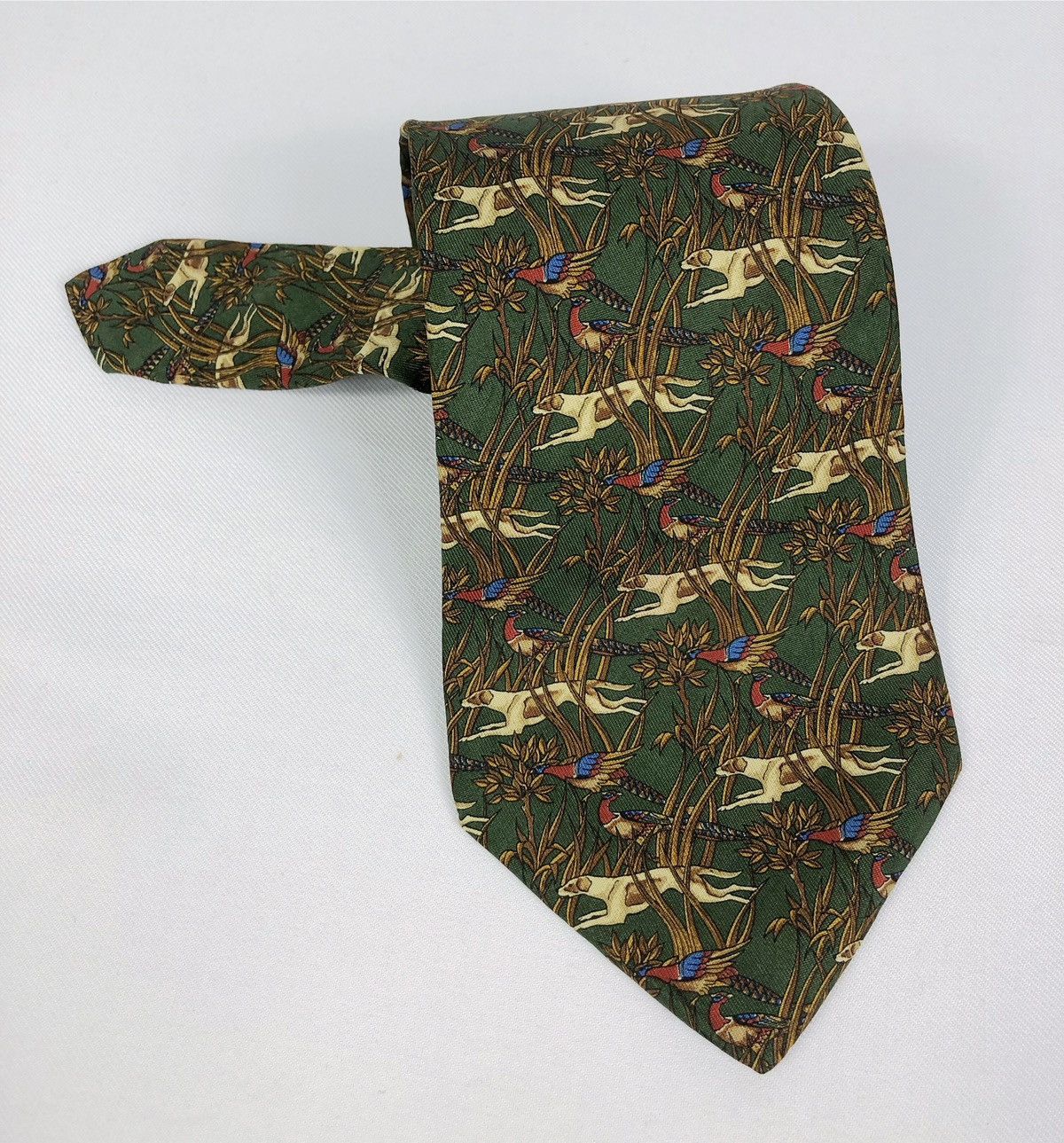 Salvatore Ferragamo Rare Vintage Salvatore Ferragamo Dog / Birds Motive Silk Tie Size ONE SIZE - 10 Thumbnail