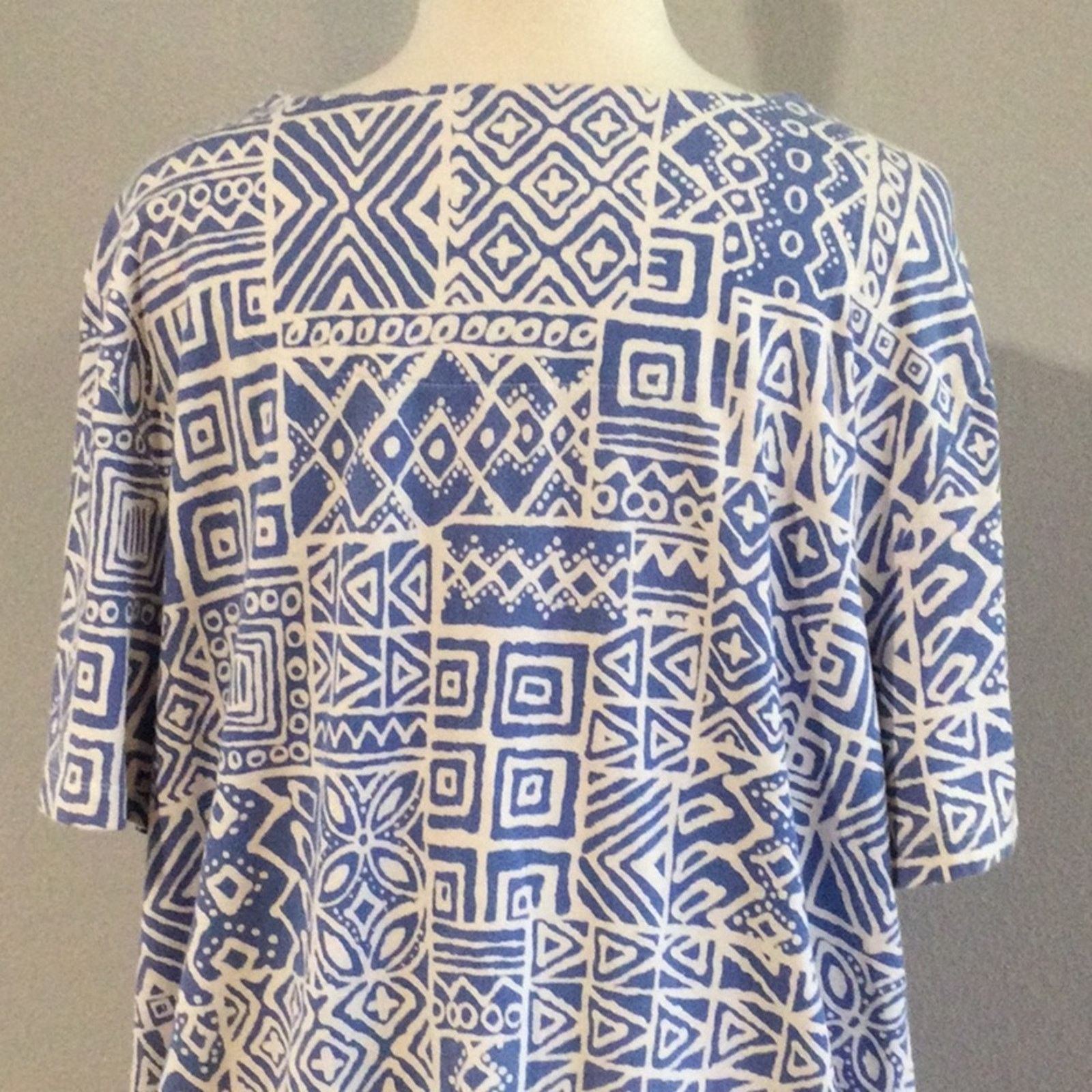 Other Alfred Dunner Blue/White Studded Geometric Print Top 2X Size XXL / US 16-18 / IT 52-54 - 8 Thumbnail