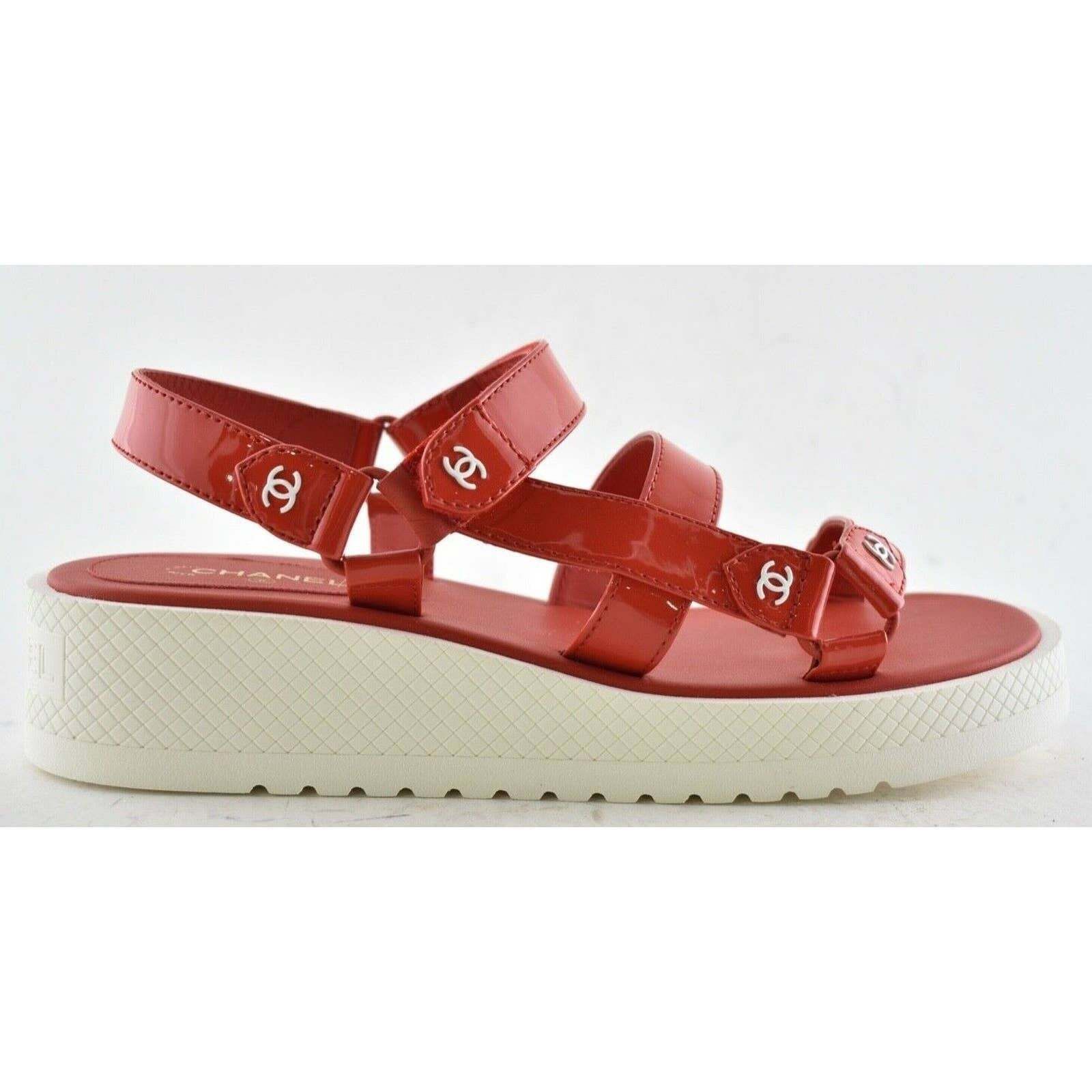 Chanel Chanel 20C Red Patent White CC Logo Mule Slide Strap Size US 10 / IT 40 - 1 Thumbnail