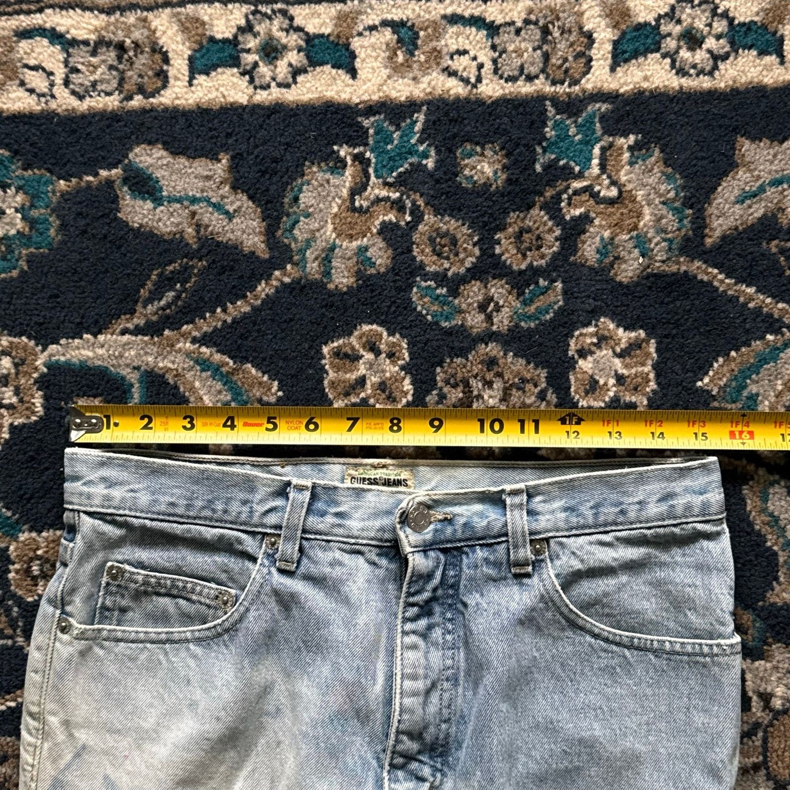 Guess Vintage Guess Distressed Jeans Size US 31 - 8 Thumbnail
