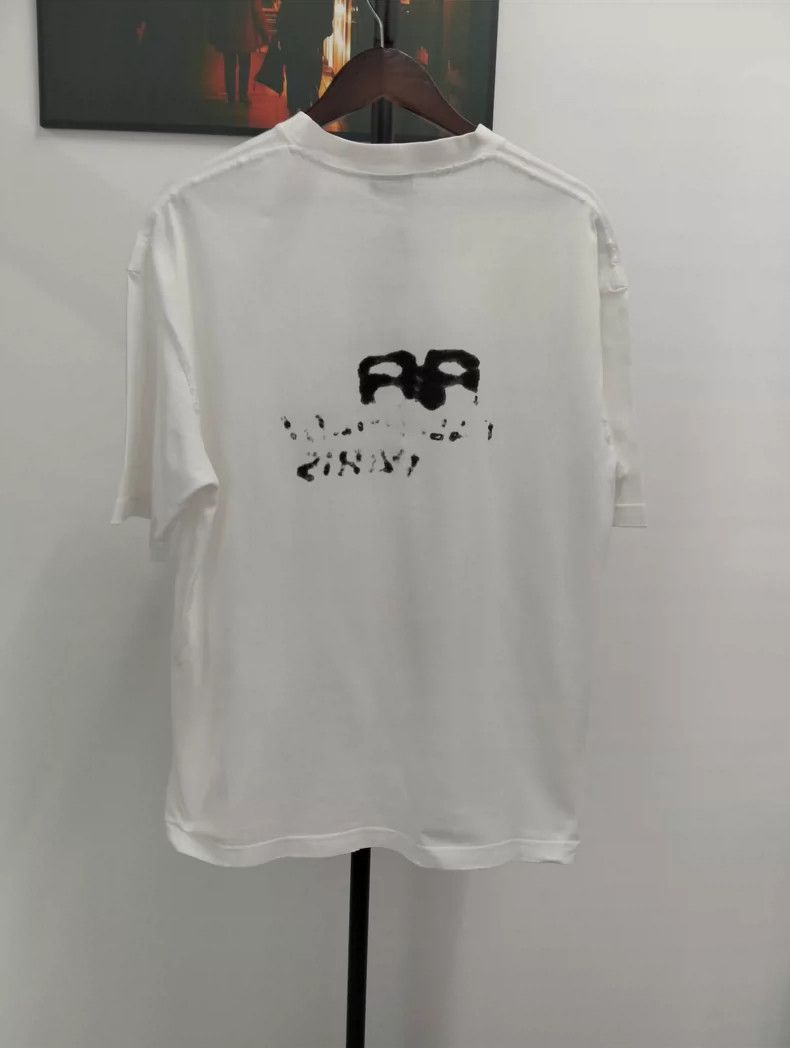 Balenciaga Balenciaga T-shirt Size US S / EU 44-46 / 1 - 2 Thumbnail
