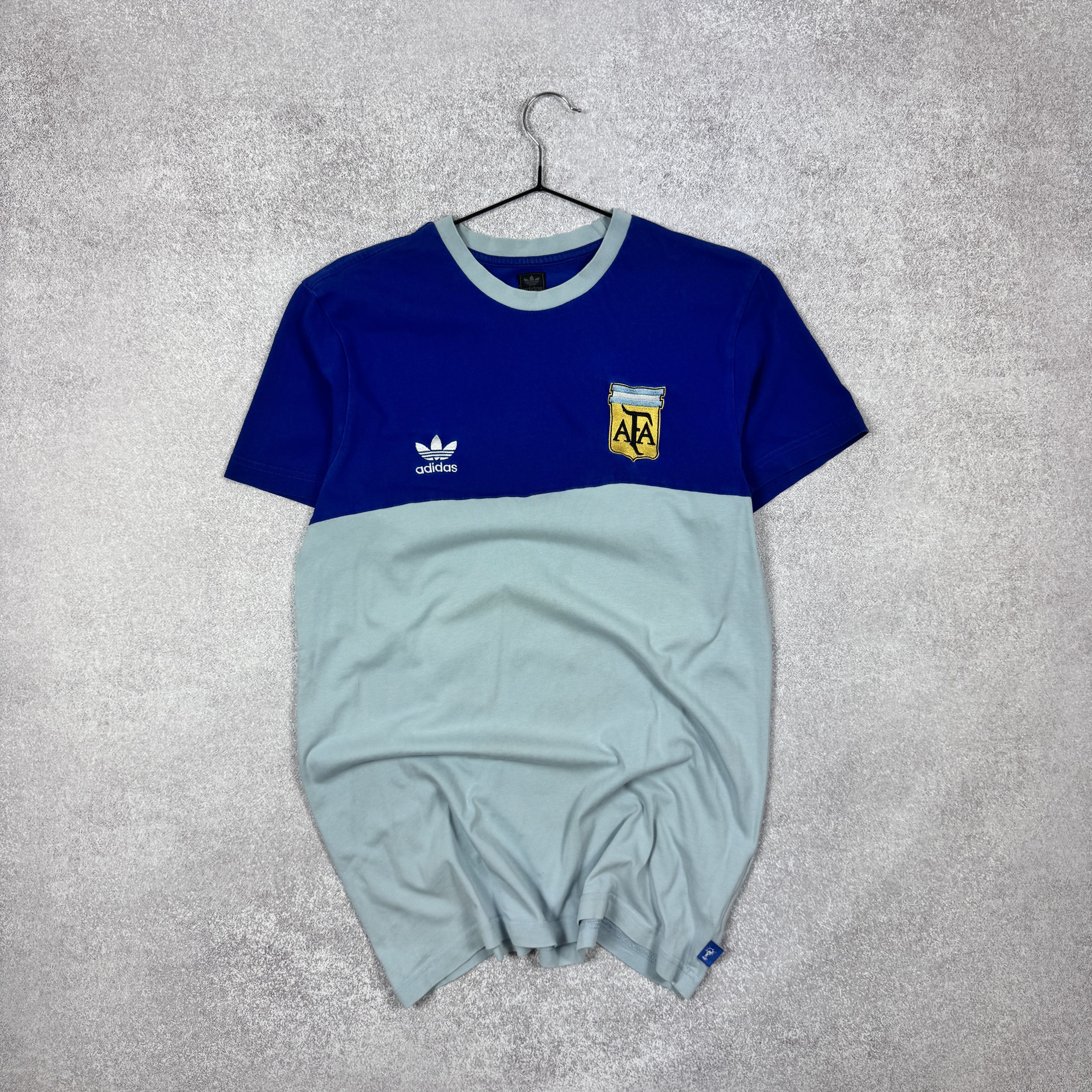 Adidas Men`s Adidas Argentina 2010 T shirt size M Size US M / EU 48-50 / 2 - 1 Thumbnail