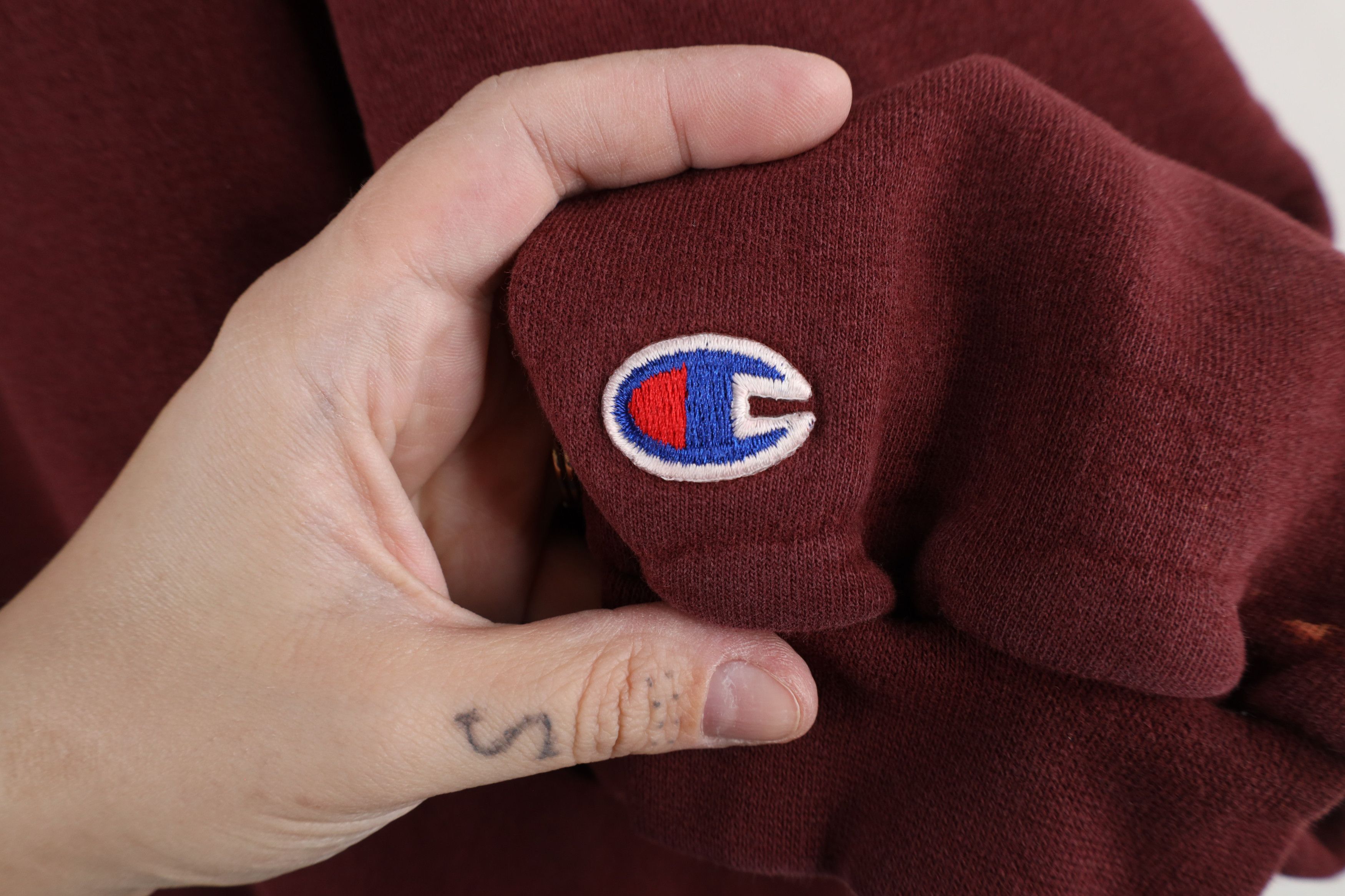 Champion × Vintage Vintage 90s Champion Logo Crewneck Sweatshirt Burgundy Size US XL / EU 56 / 4 - 4 Thumbnail