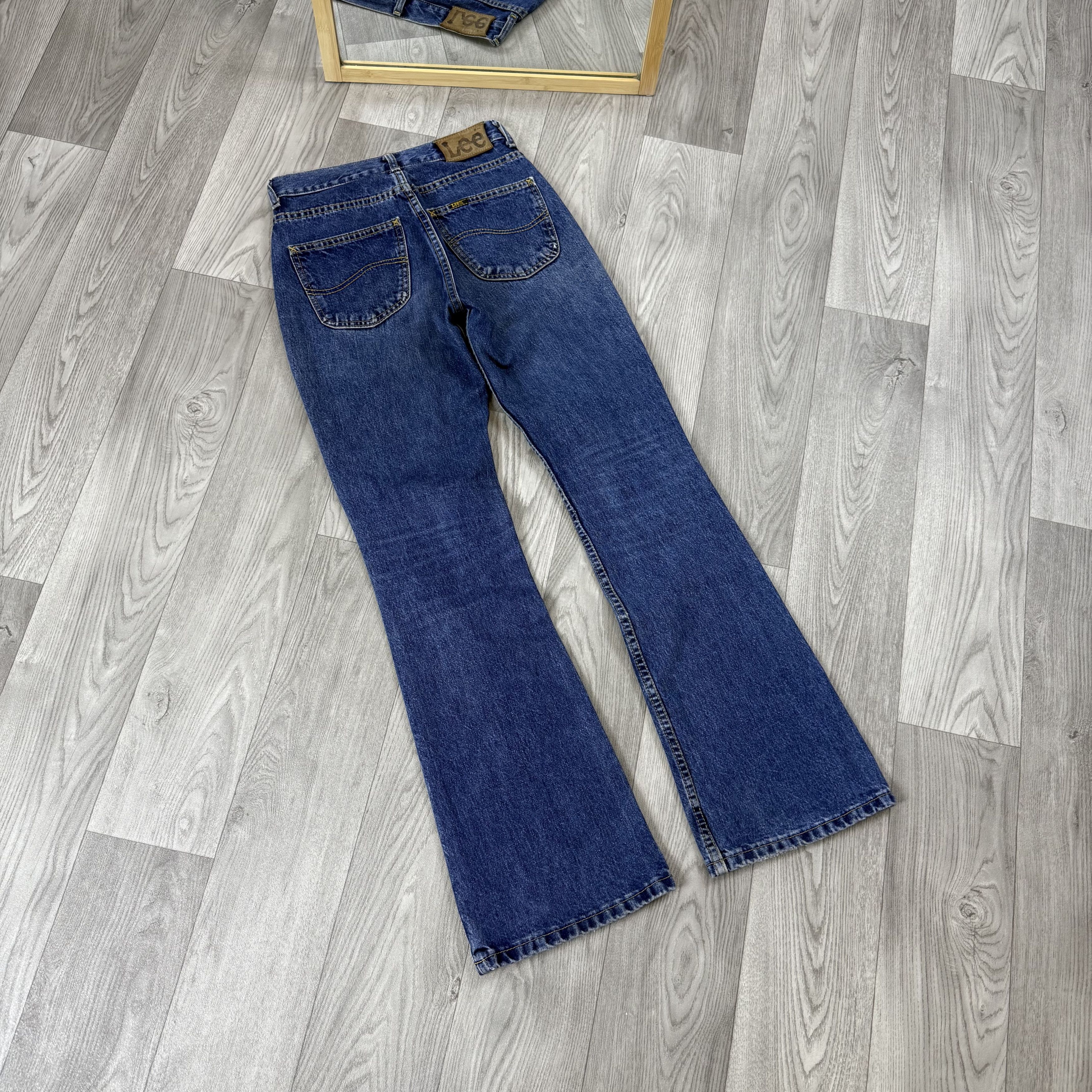 Lee Vintage Lee 90s Stonewashed No Fade Bootcut Flared Jeans Size 24" / US 00 / IT 34 - 3 Thumbnail