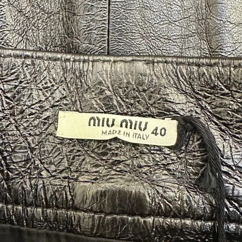 Miu Miu Miu Miu Black A-Line Leather Skirt . Size 35" - 7 Thumbnail