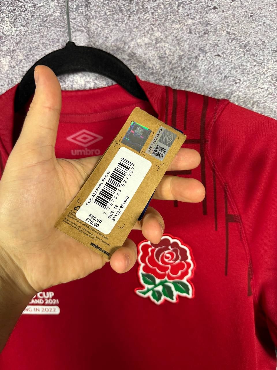 Umbro NWT England Rugby Jersey Women's UK12 Umbro ALT World Cup Size US S / EU 44-46 / 1 - 9 Thumbnail