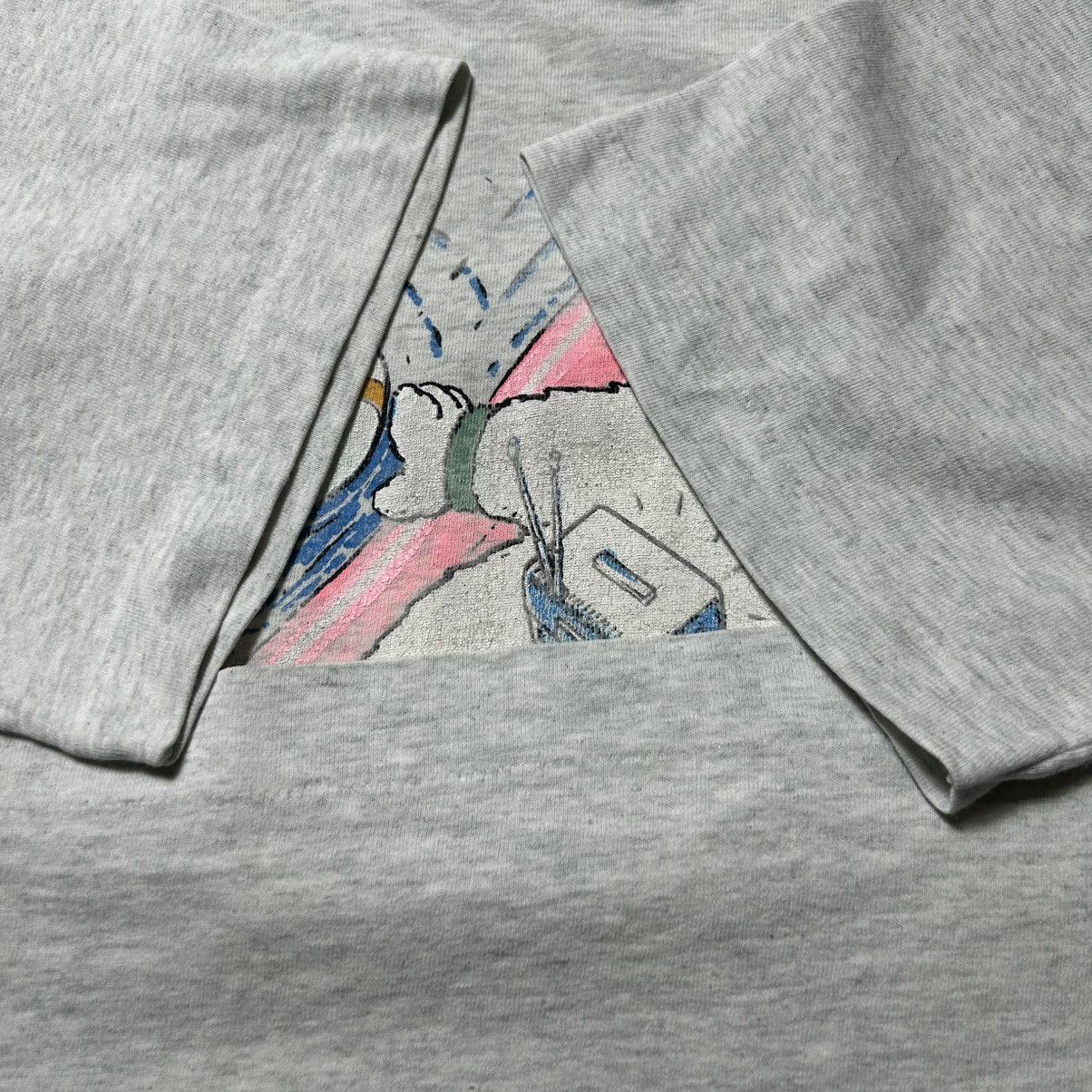 Vintage Vintage 90s Alpaca Relax Graphic T-Shirt Size US L / EU 52-54 / 3 - 7 Thumbnail