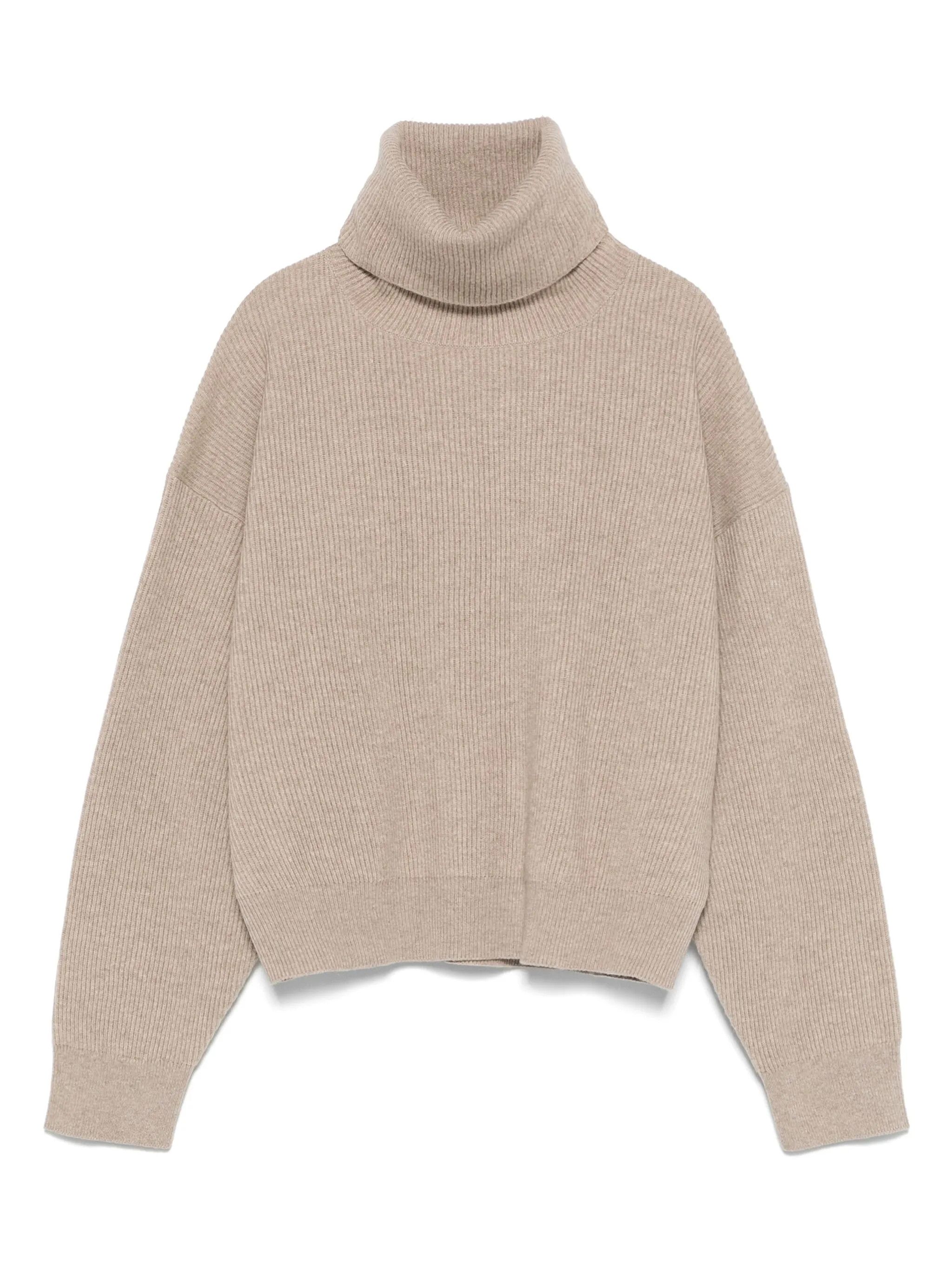 o1y0825 Turtleneck Sweater in Beige