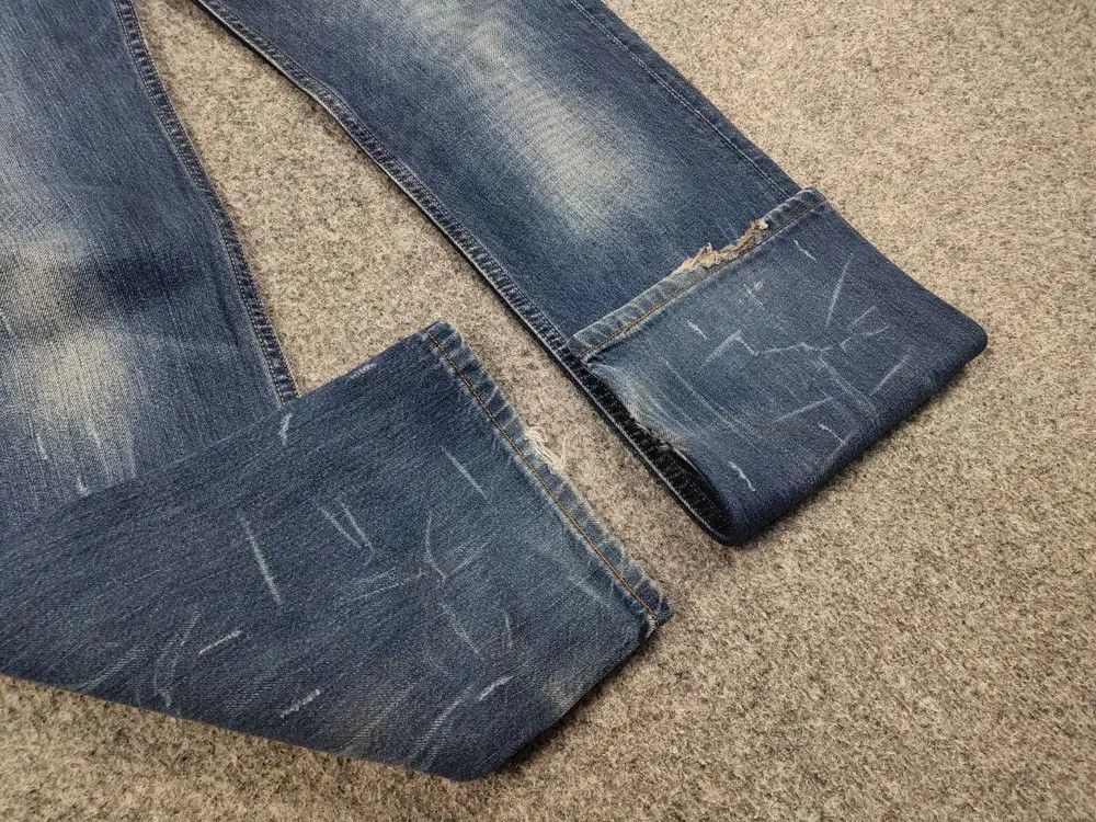 Levi's Vintage 90's levi's 504 straight Distressed Blue Denim Jeans Size US 33 - 5 Thumbnail