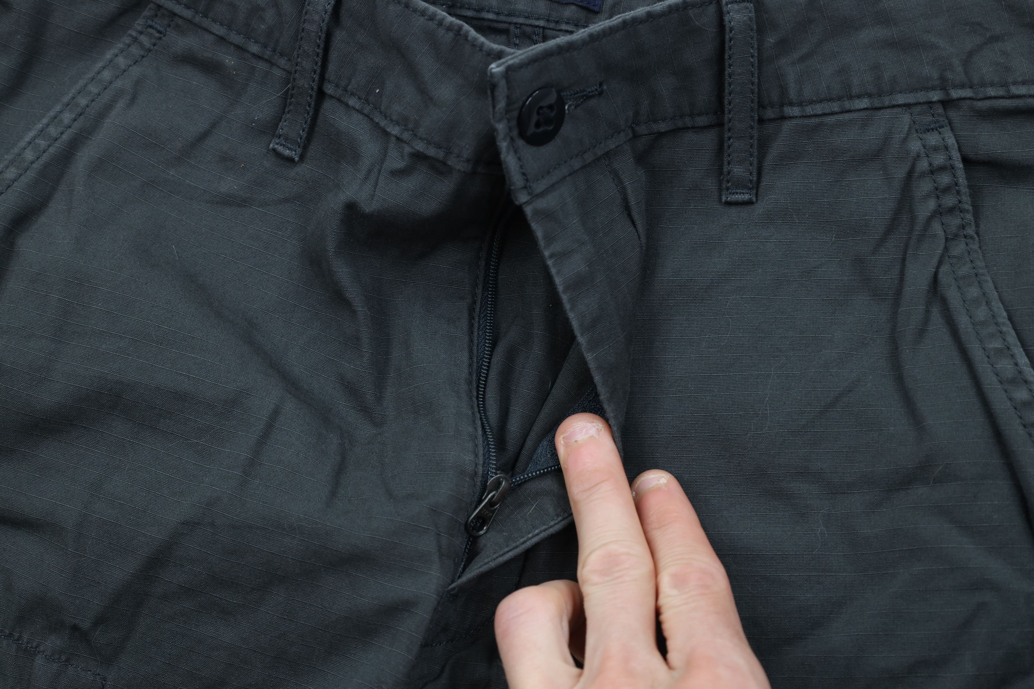 Levi's Vintage Y2K Levis Fit Ripstop Cargo Shorts Dark Gray Cotton Size US 31 - 5 Thumbnail