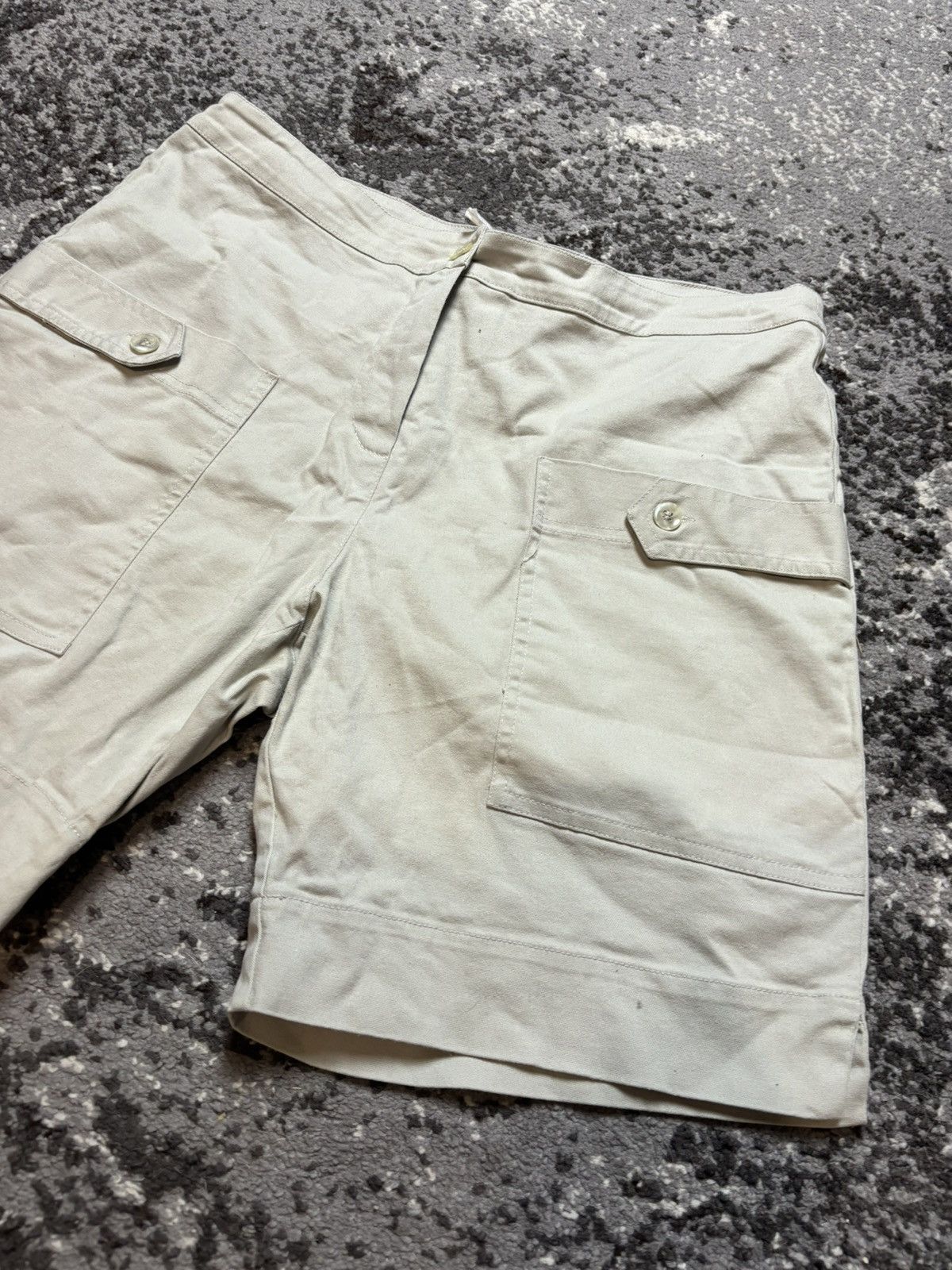 Japanese Brand × Vintage Vintage y2k multi pocket cargo shorts Size 32" / US 10 / IT 46 - 2 Thumbnail