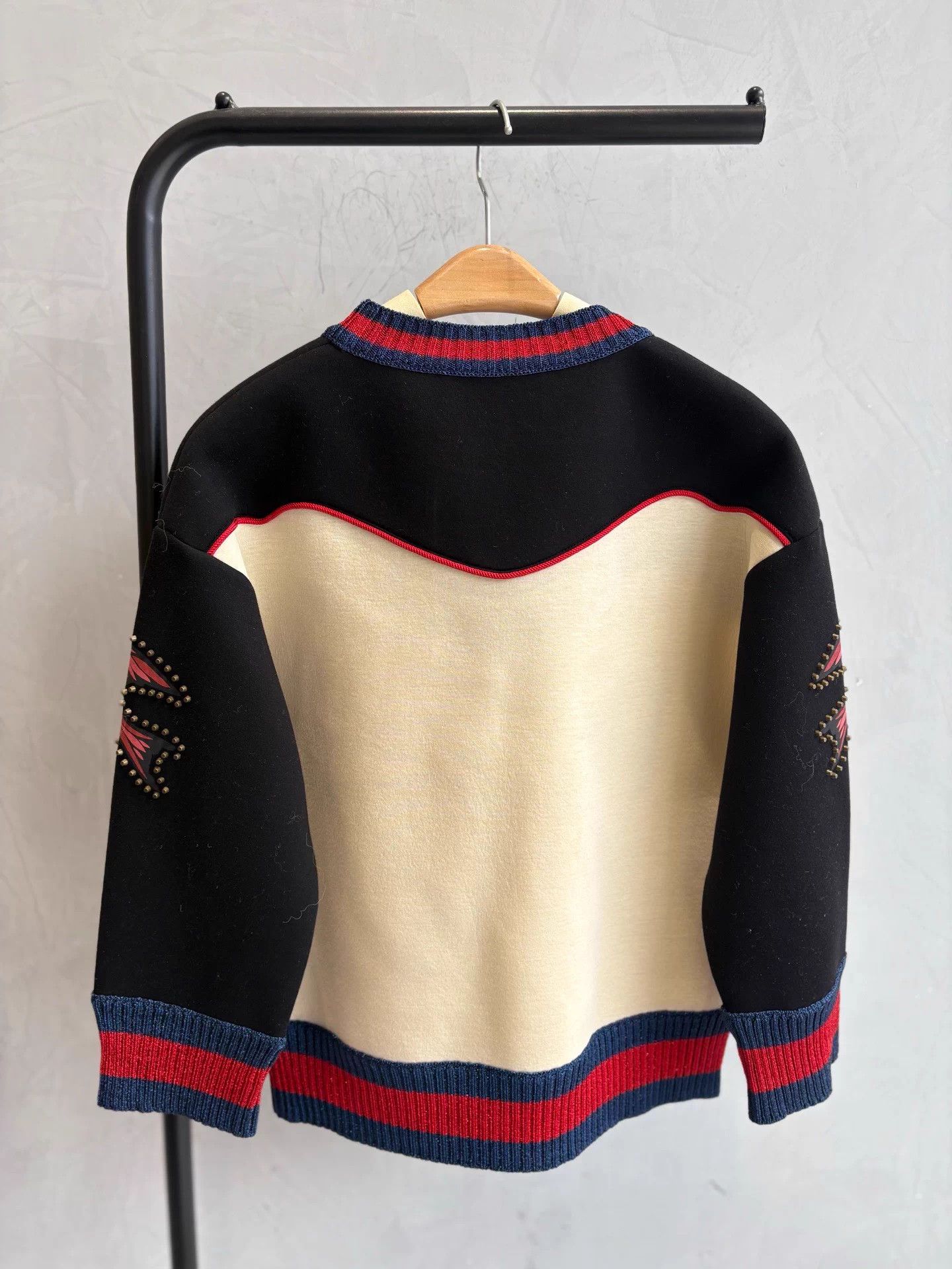 Gucci Gucci Butterfly Print Sweatshirt Deadstock XS Size XS / US 0-2 / IT 36-38 - 3 Thumbnail