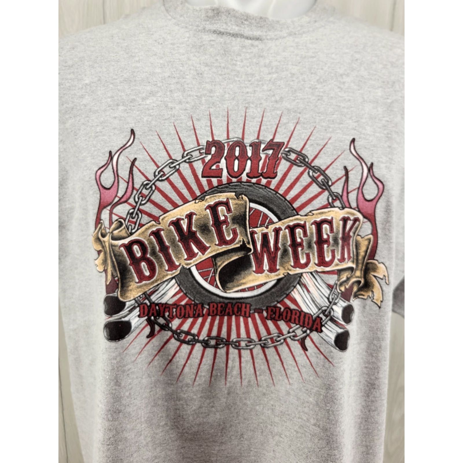 Gildan VINTAGE Mens XL Gray Short Sleeve Daytona Beach 2017 Bike Week Motorcycle T Shirt Gildan Size US XL / EU 56 / 4 - 3 Thumbnail
