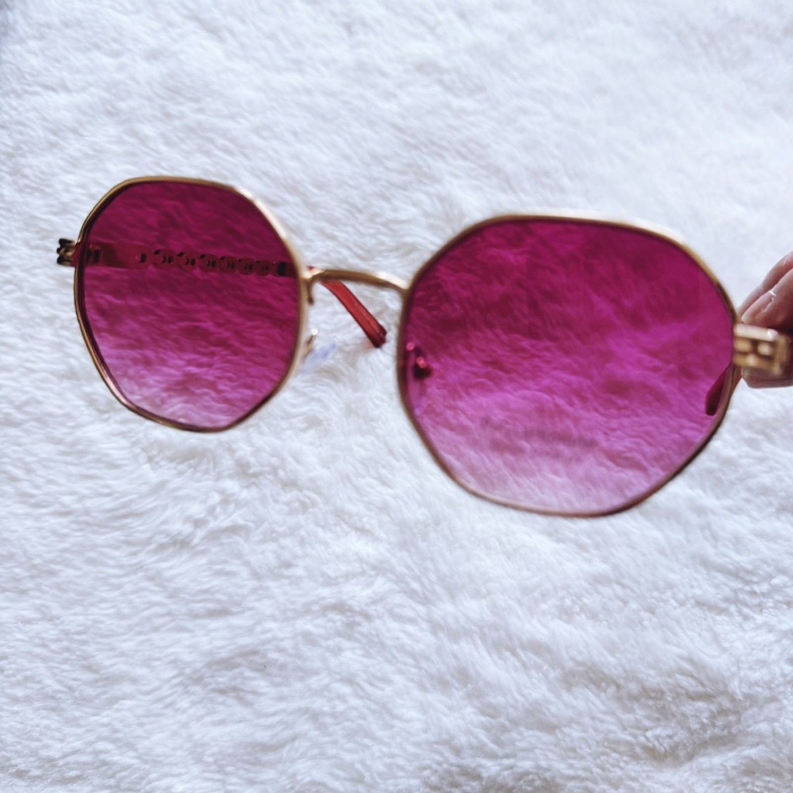 Other Phoebe Dark Pink Geometric Sunglasses Size ONE SIZE - 5 Thumbnail