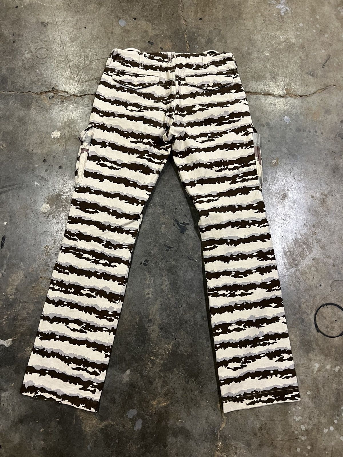 General Research General Research 2001 Snow Camo Cargo Pants Size US 30 / EU 46 - 3 Thumbnail