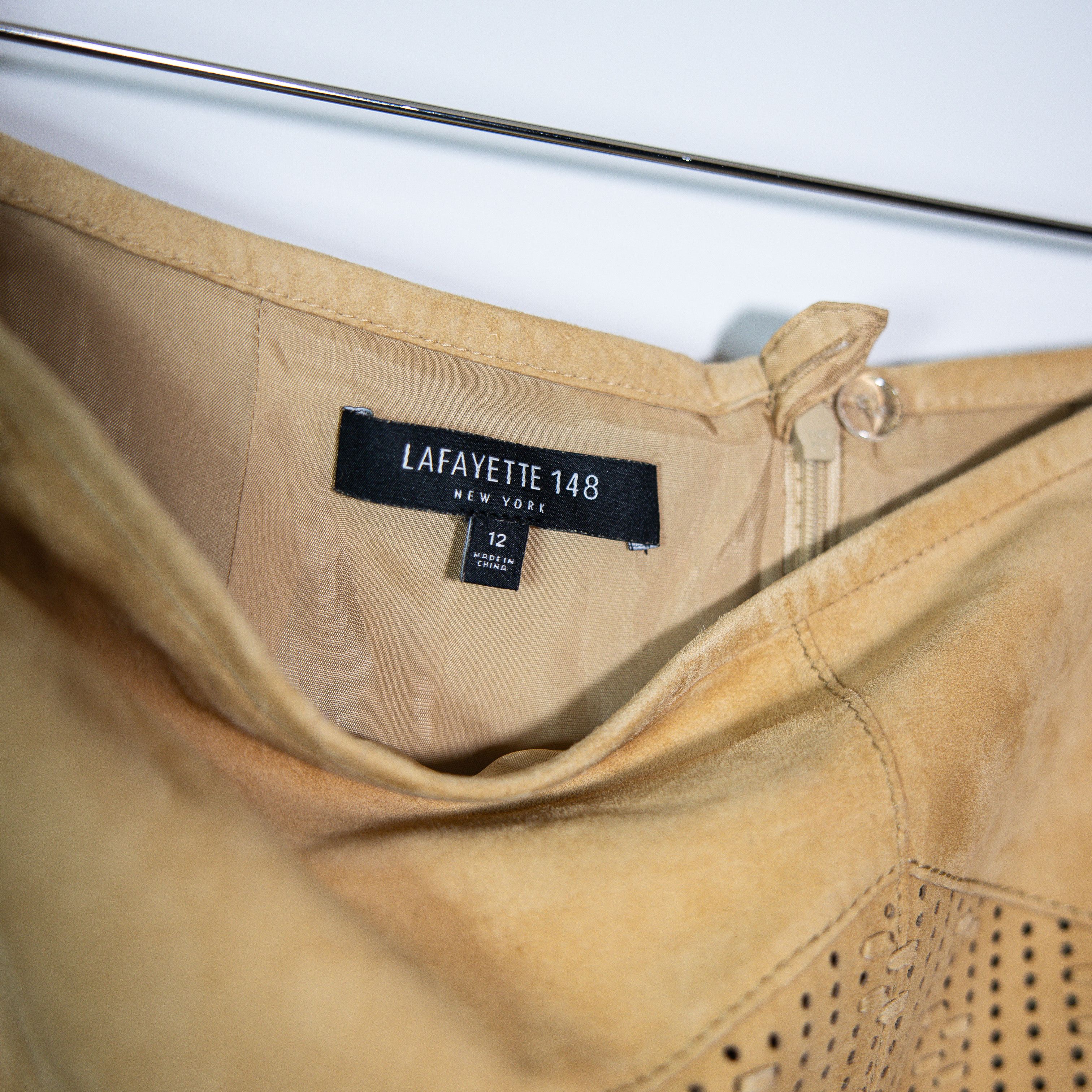 Lafayette 148 Lafayette 148 Genuine Suede Perforated Size 34" / US 12 / IT 48 - 2 Thumbnail