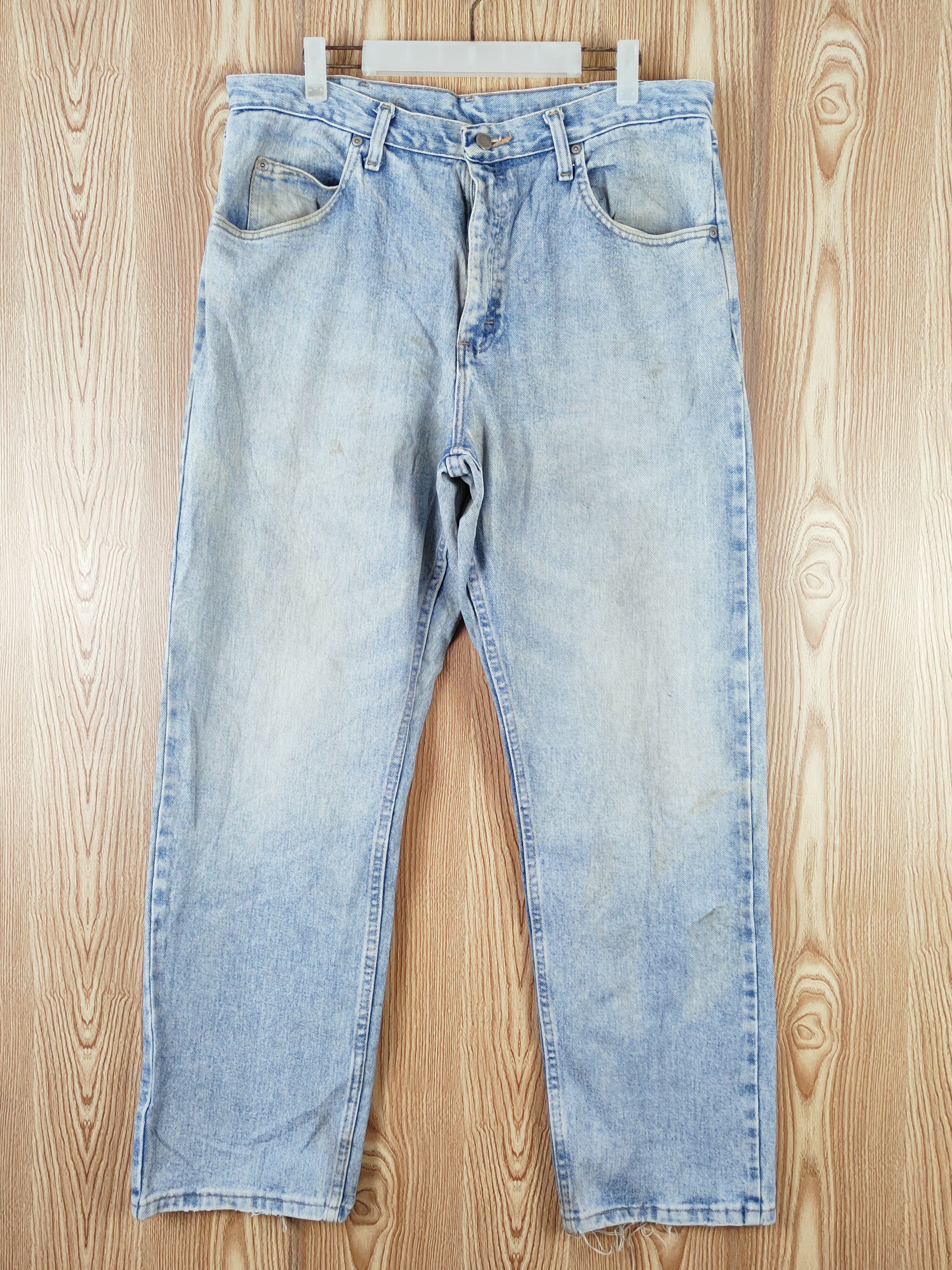 Vintage × Wrangler Vintage Wrangler Blue Faded Distressed Jeans Size US 36 / EU 52 - 1 Thumbnail