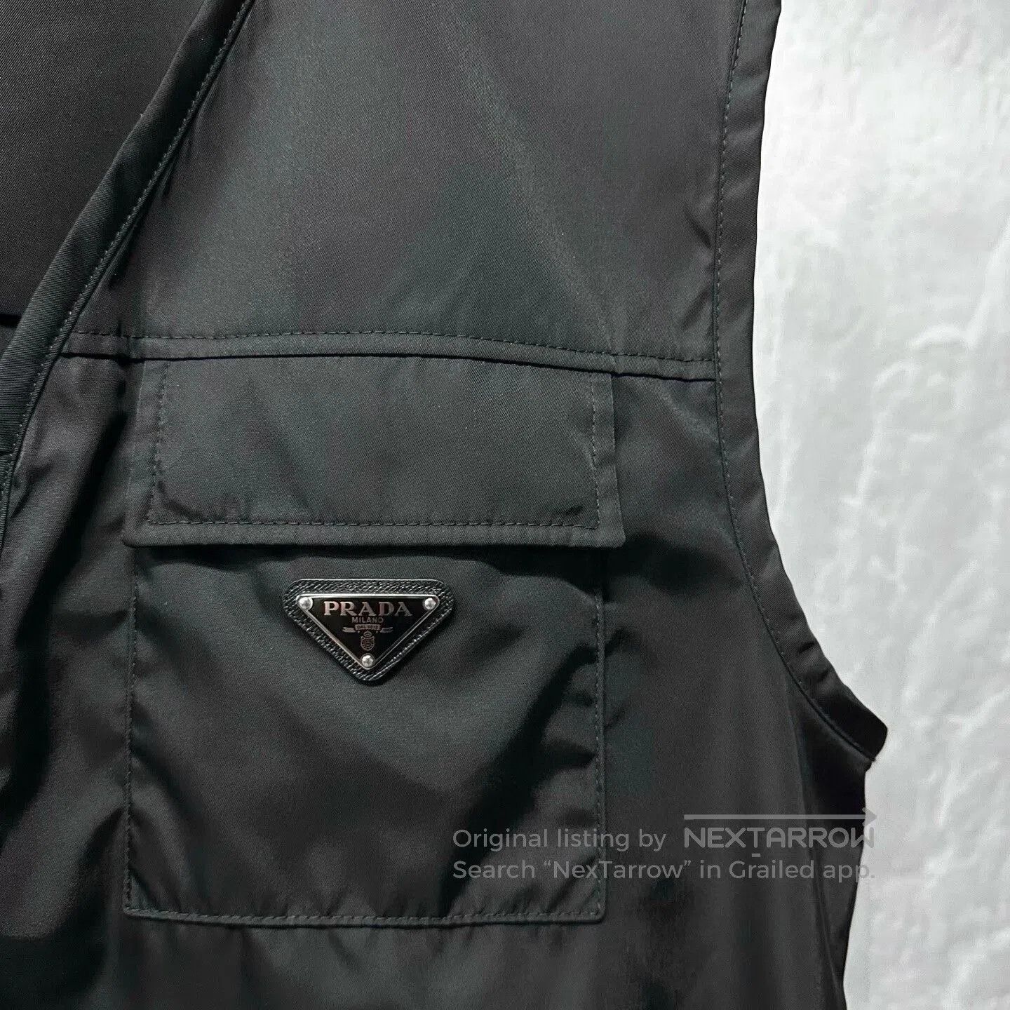 Prada prada black zip pocket vest size 54. Size US L / EU 52-54 / 3 - 3 Thumbnail