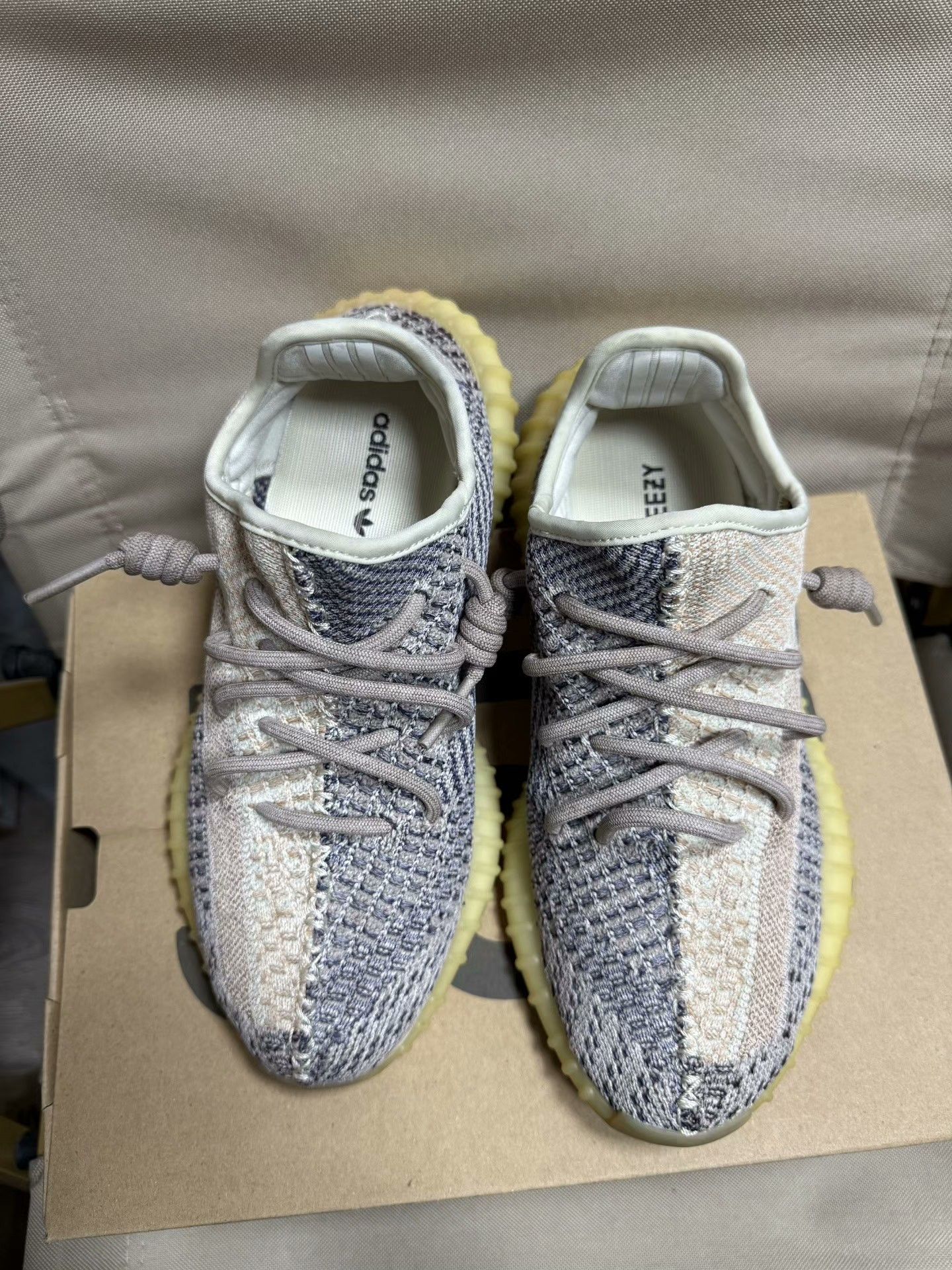 Yeezy Yeezy Gray Lowtop Sneakers 39 Men Size US 6.5 / EU 39-40 - 1 Thumbnail