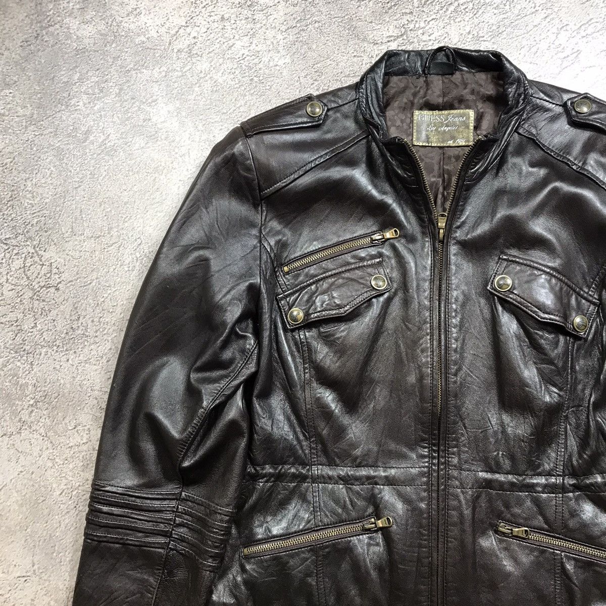 Vintage Vintage Guess Cropped Bomber Jacket Y2K Streetwear Black L Size L / US 10 / IT 46 - 3 Thumbnail