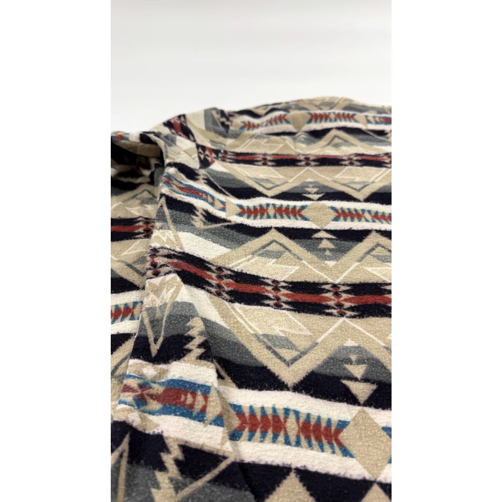 Vintage VINTAGE Shadow Boxer Southwestern Button-Up Shirt Mens Large Beige Aztec Print Flannel 3/4 Sleeve Size US L / EU 52-54 / 3 - 6 Thumbnail