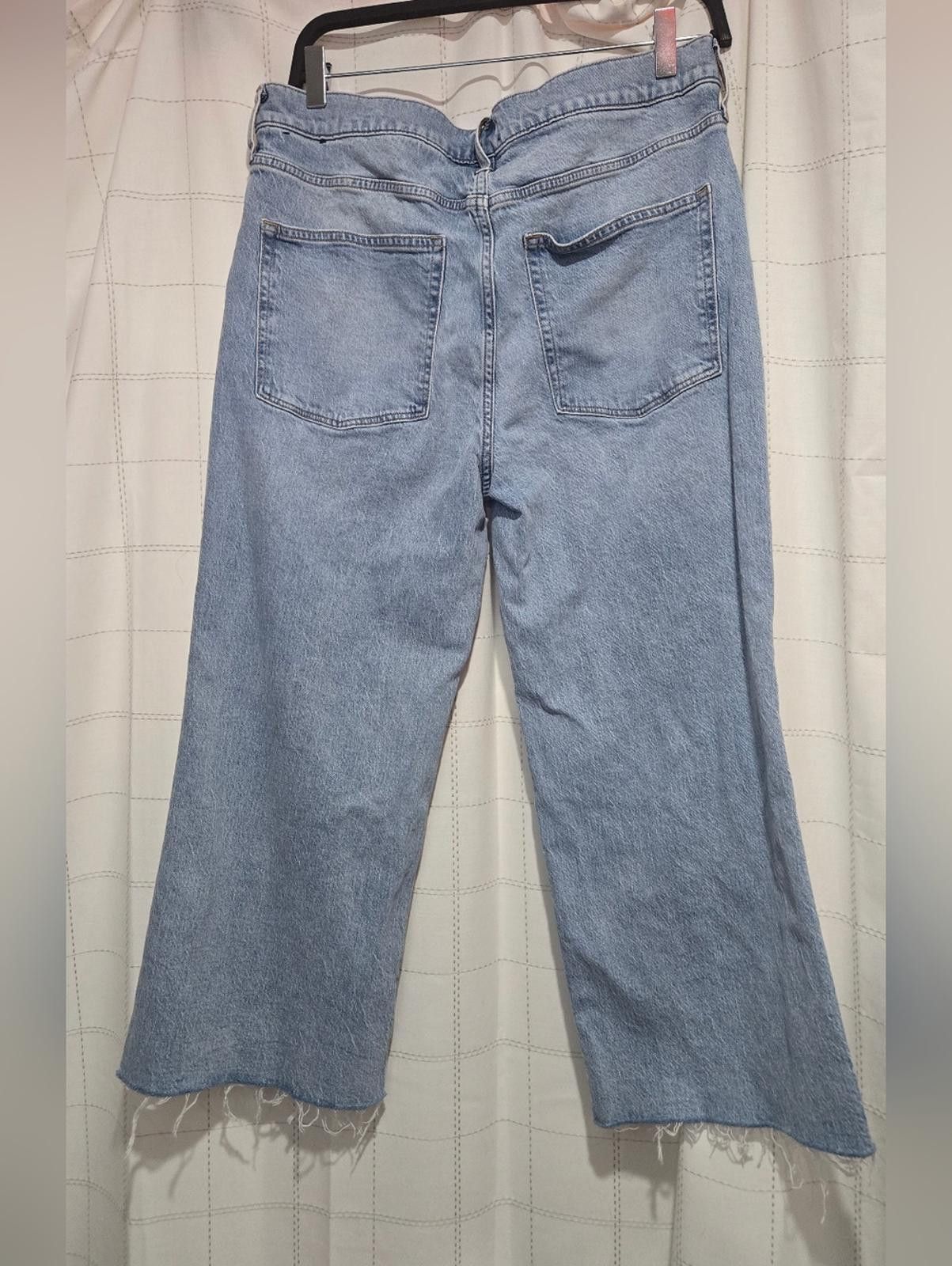 J.Crew J Crew Petite Wide-leg cropped jean in all-day stretch Size 32" / US 10 / IT 46 - 5 Thumbnail