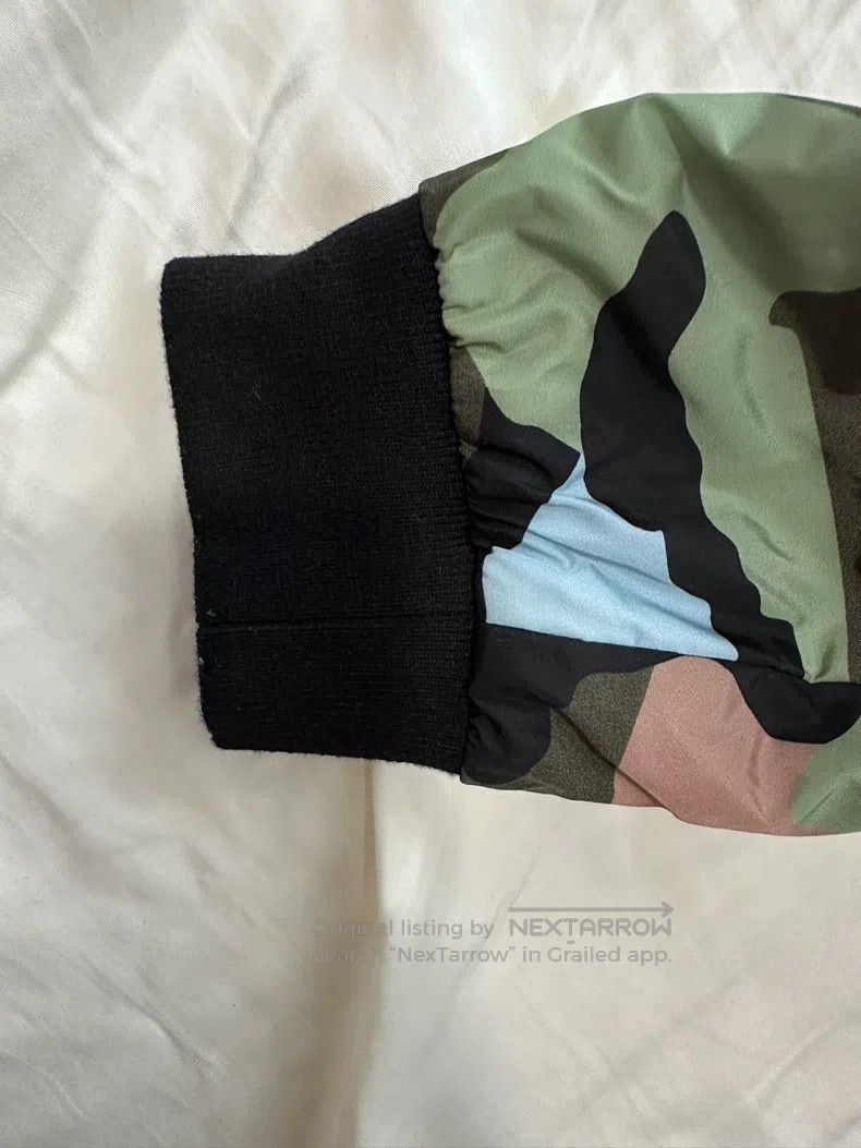 Valentino Valentino Camouflage reversible padded hooded jacket Size US S / EU 44-46 / 1 - 7 Thumbnail
